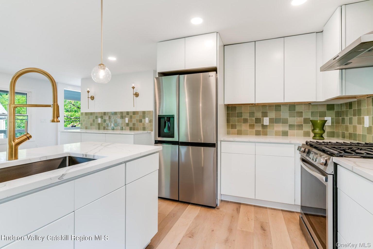 9 Mountain Road, Rosendale, NY 12472