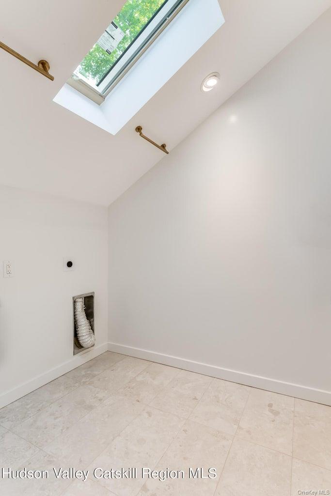 9 Mountain Road, Rosendale, NY 12472