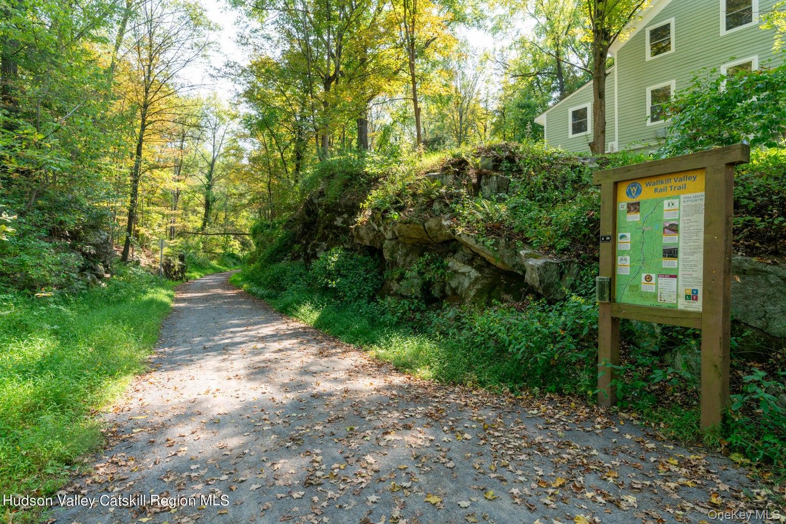 9 Mountain Road, Rosendale, NY 12472