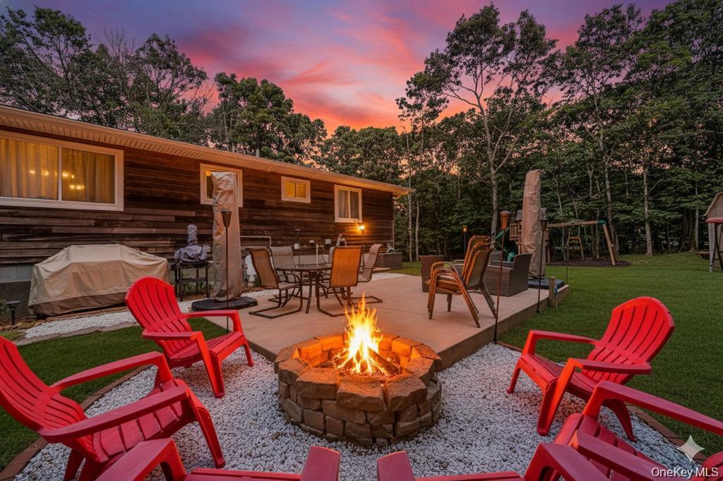 3 Emily Court, Hampton Bays, NY 11946