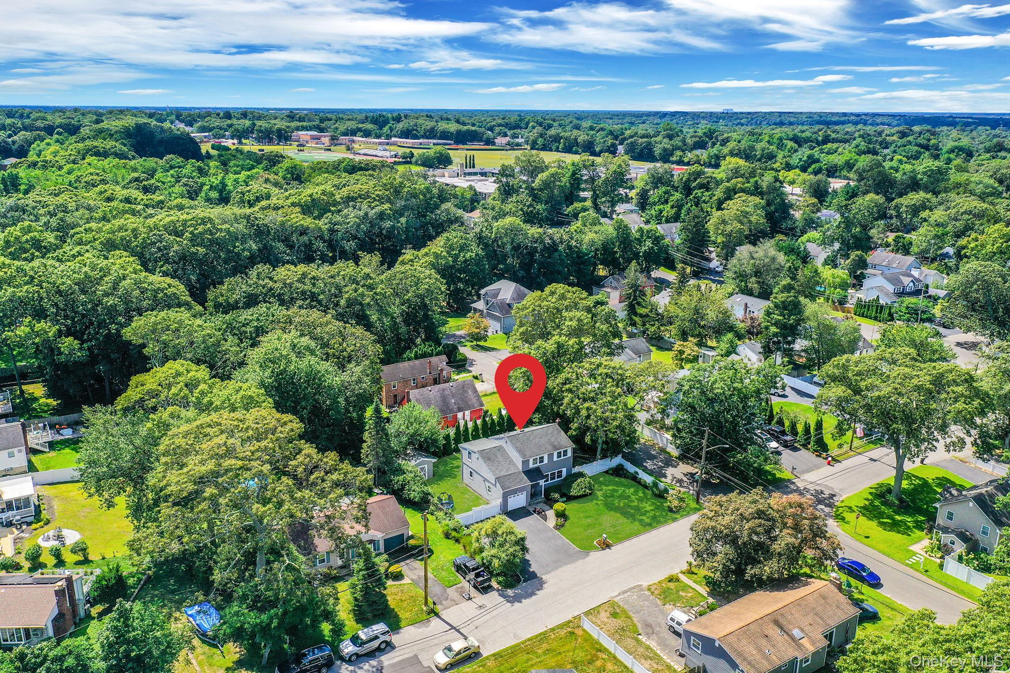 42 Apricot Place, Ronkonkoma, NY 11779