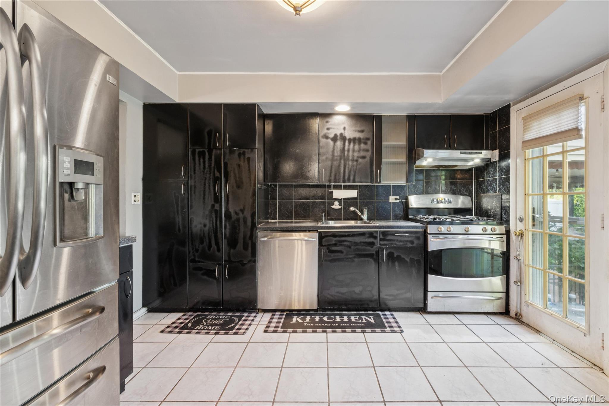 329 N Wyoming Avenue, Massapequa, NY 11758