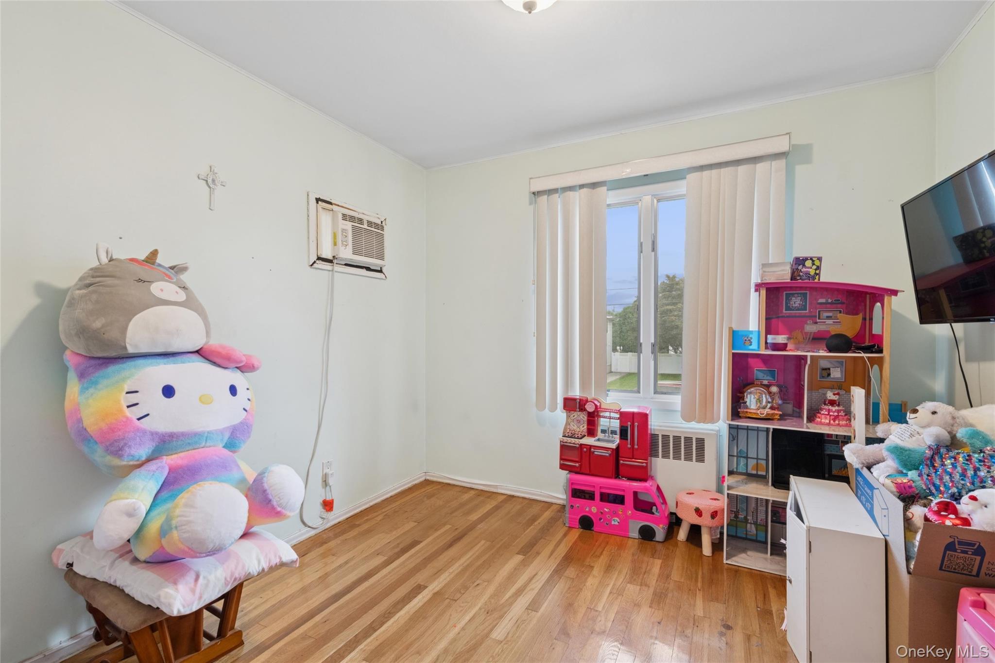 329 N Wyoming Avenue, Massapequa, NY 11758