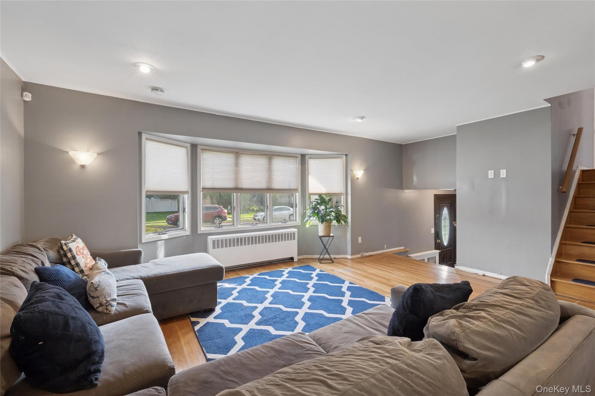 329 N Wyoming Avenue, Massapequa, NY 11758