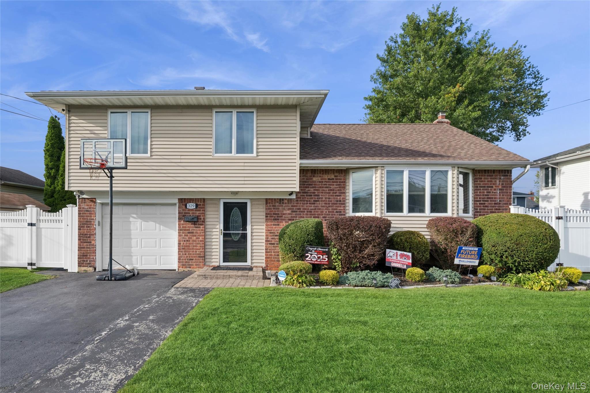 329 N Wyoming Avenue, Massapequa, NY 11758