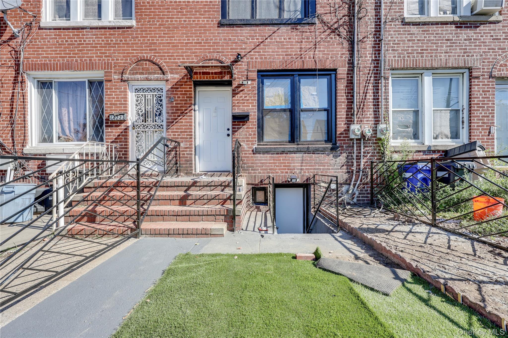 14225 Sutter Avenue, South Ozone Park, NY 11436