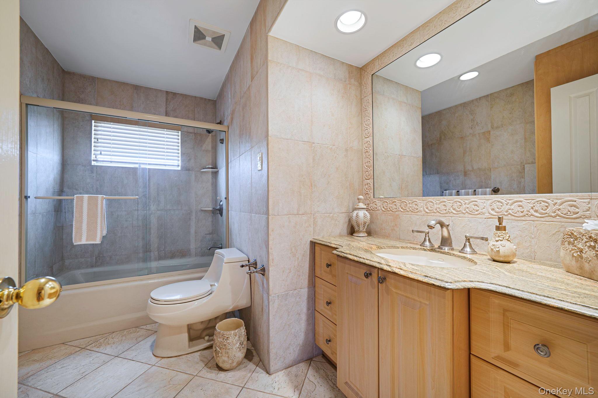 2468 Riviera Lane, Bellmore, NY 11710