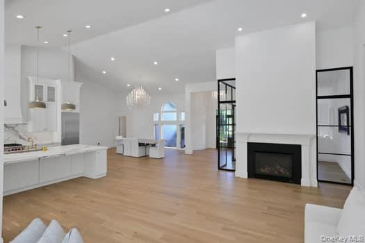 14 Far Horizons Drive, Newburgh, NY 12550