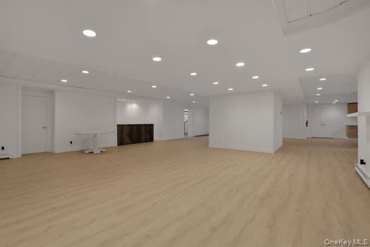 14 Far Horizons Drive, Newburgh, NY 12550