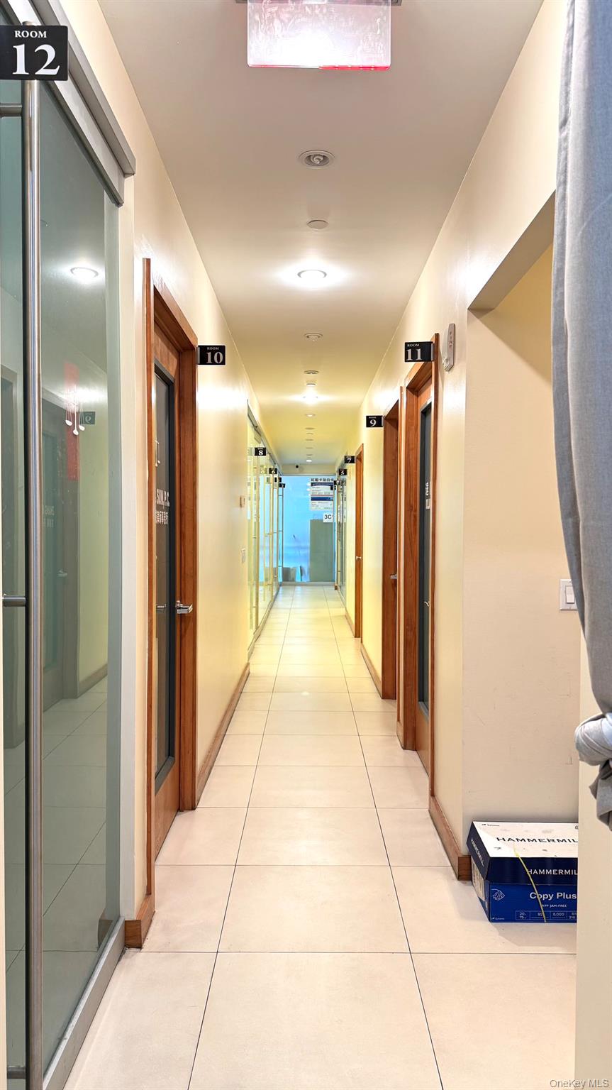 136-20 38th Avenue # 3C, Flushing, NY 11354