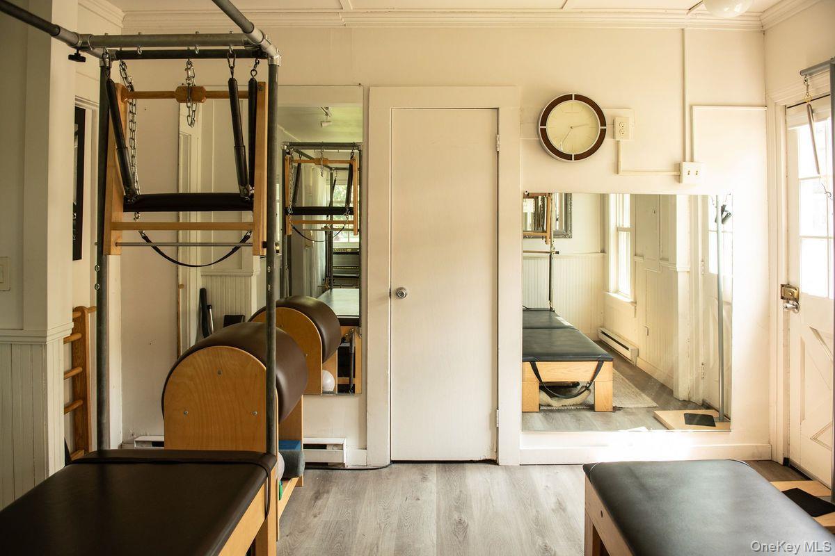 33 Maple Avenue, Claverack, NY 12513