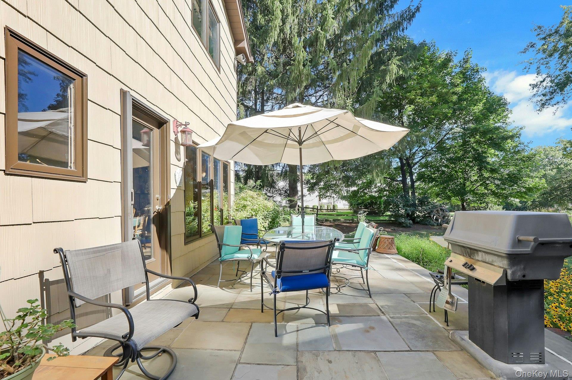 329 Strawtown Road, New City, NY 10956