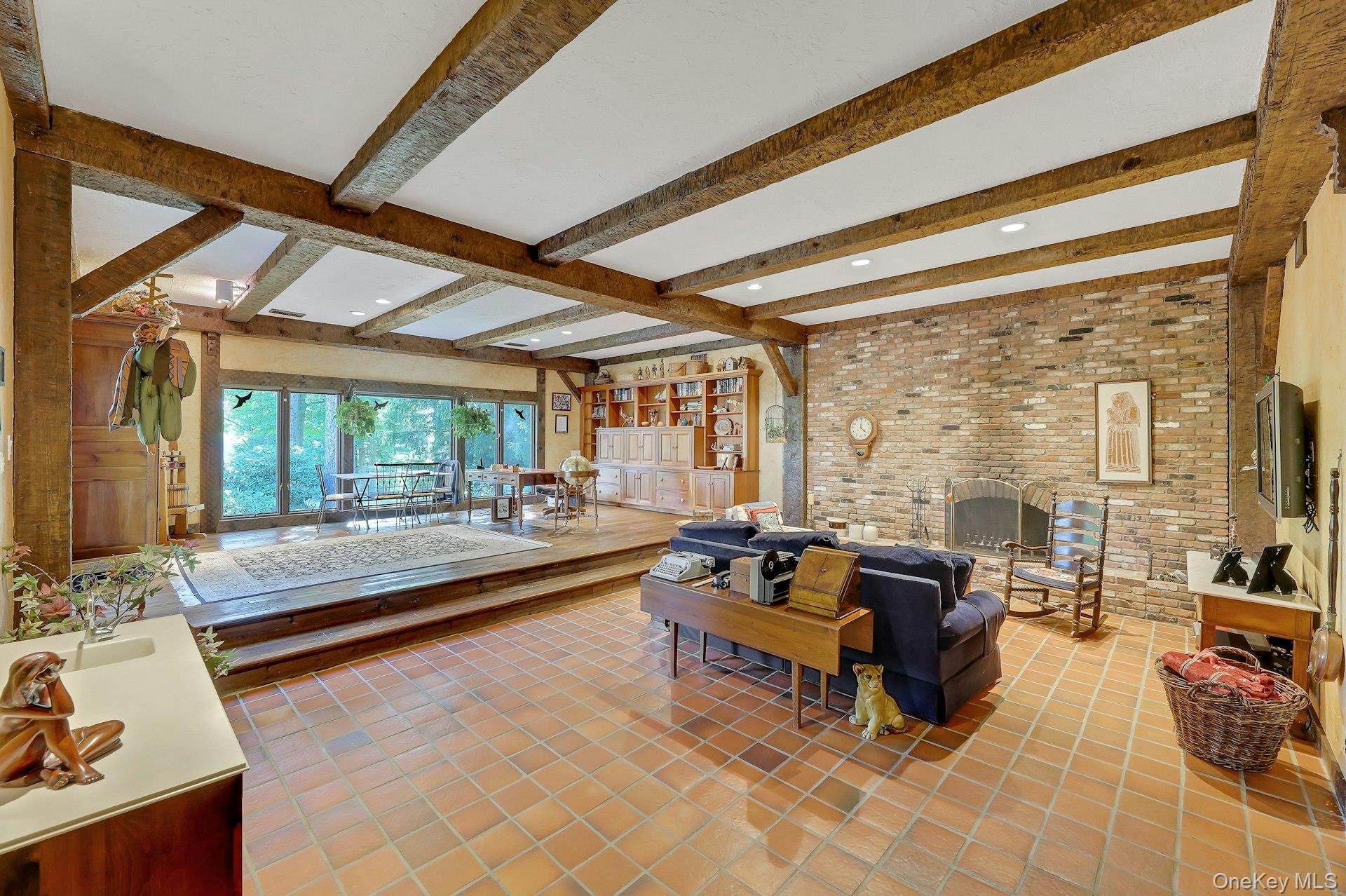 329 Strawtown Road, New City, NY 10956