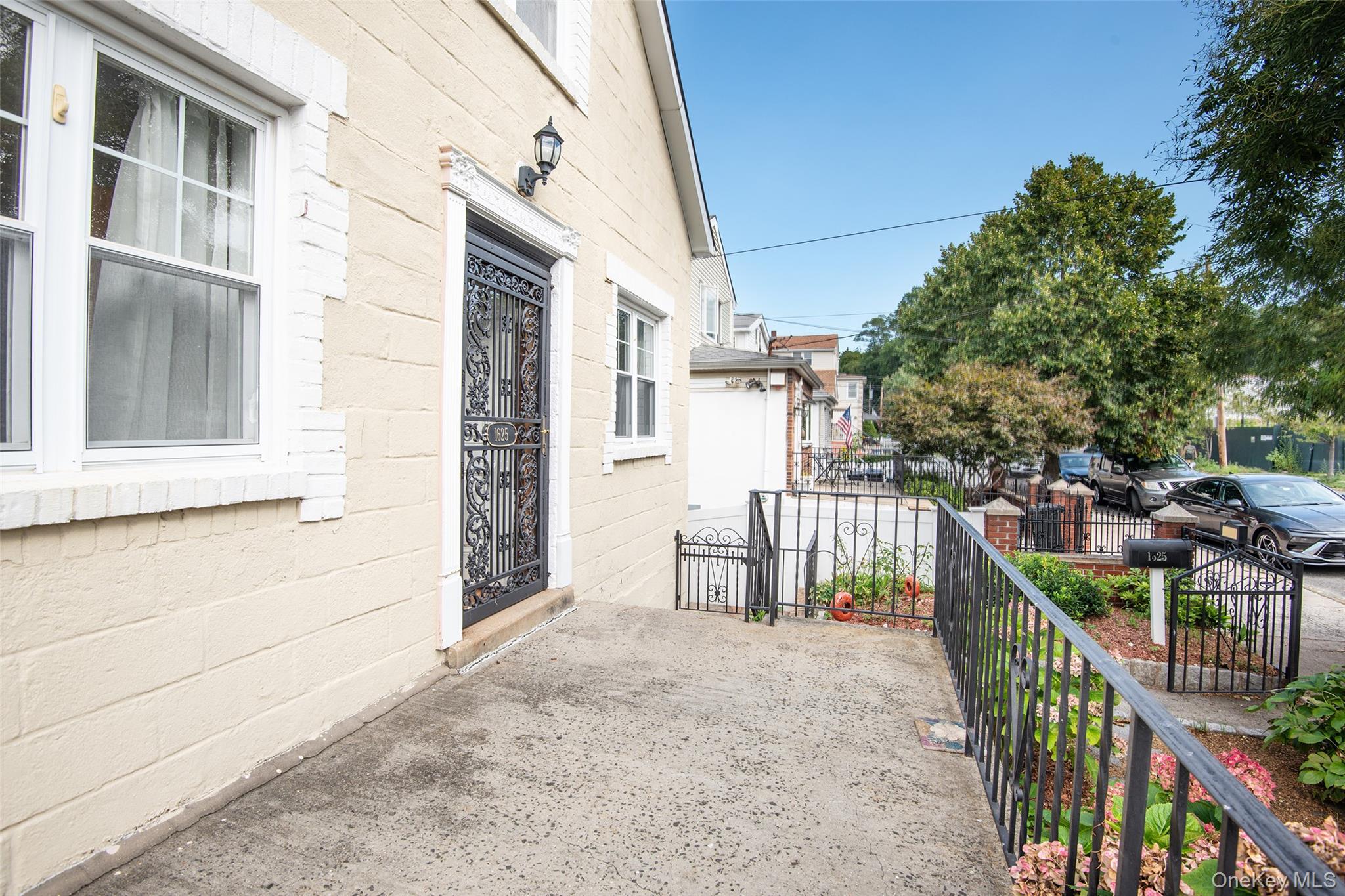 1625 Stadium Avenue, Bronx, NY 10465