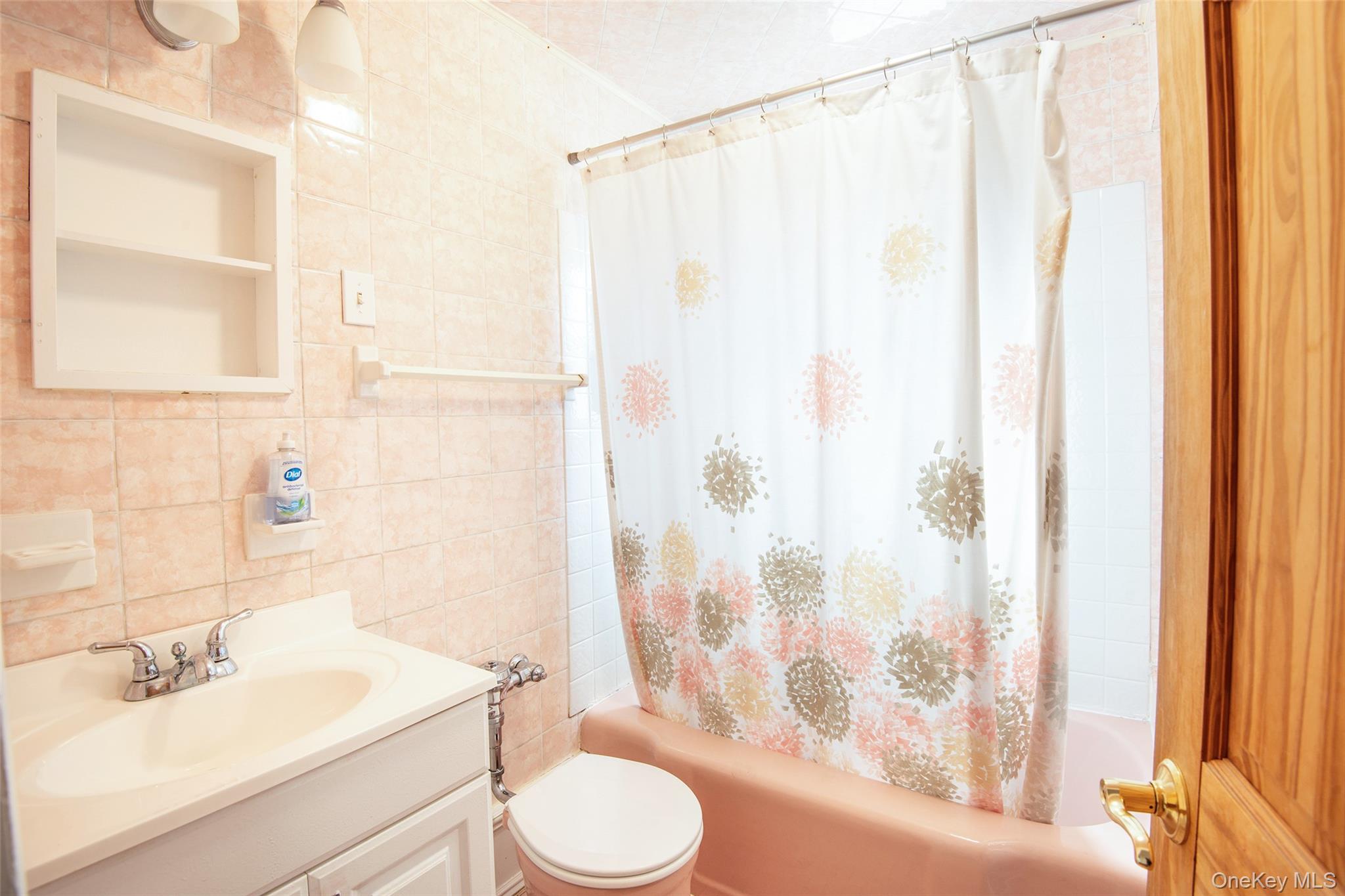 1625 Stadium Avenue, Bronx, NY 10465