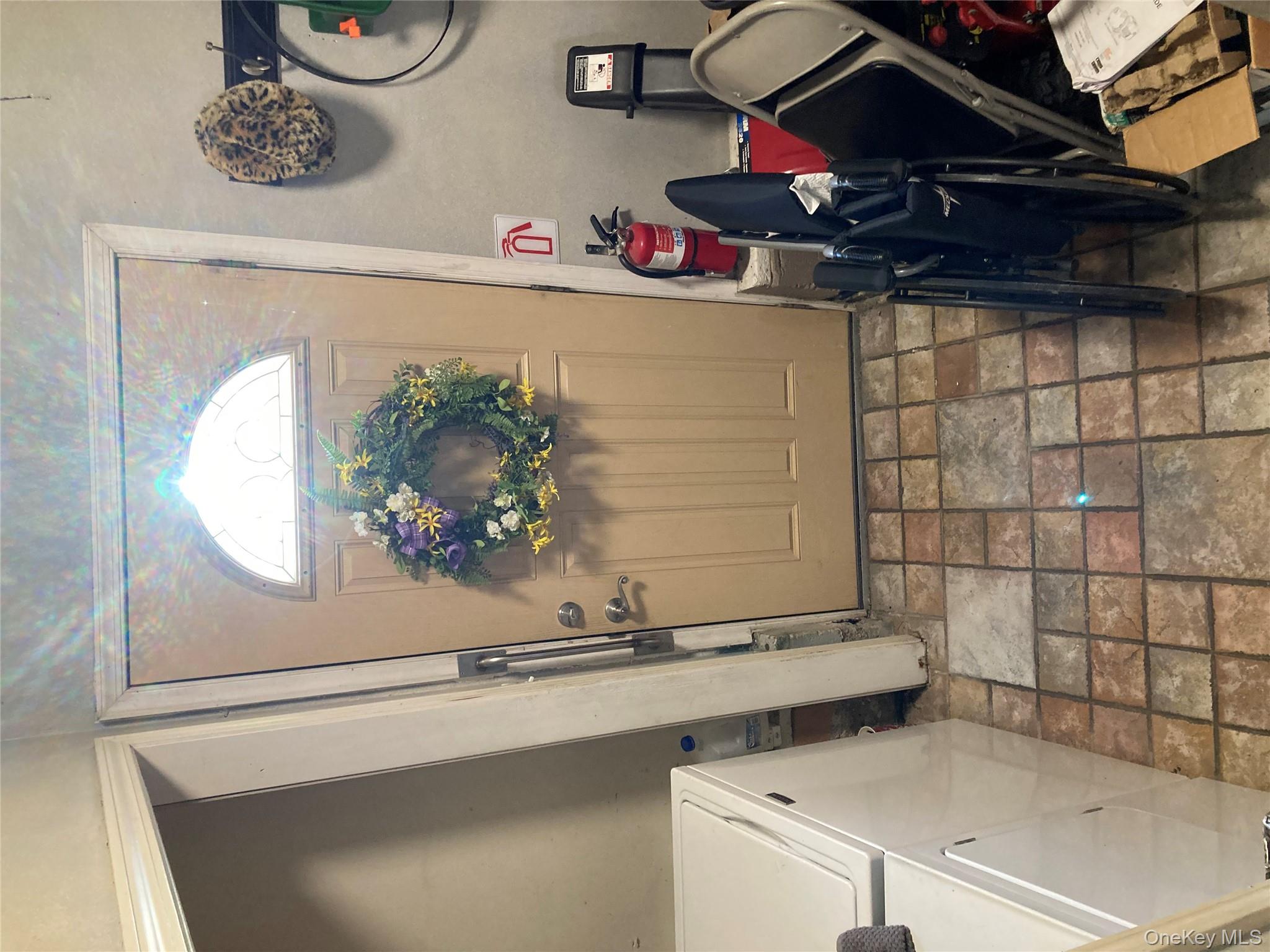 59 Esopus Avenue, Ulster Park, NY 12487