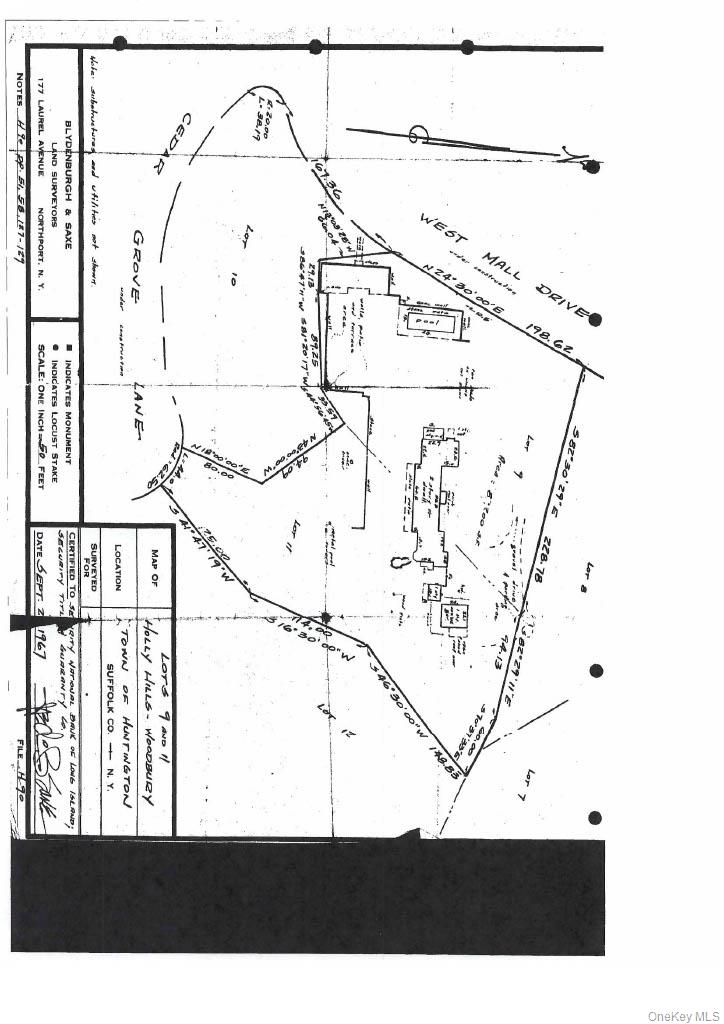 12 W Mall Drive, Huntington, NY 11743