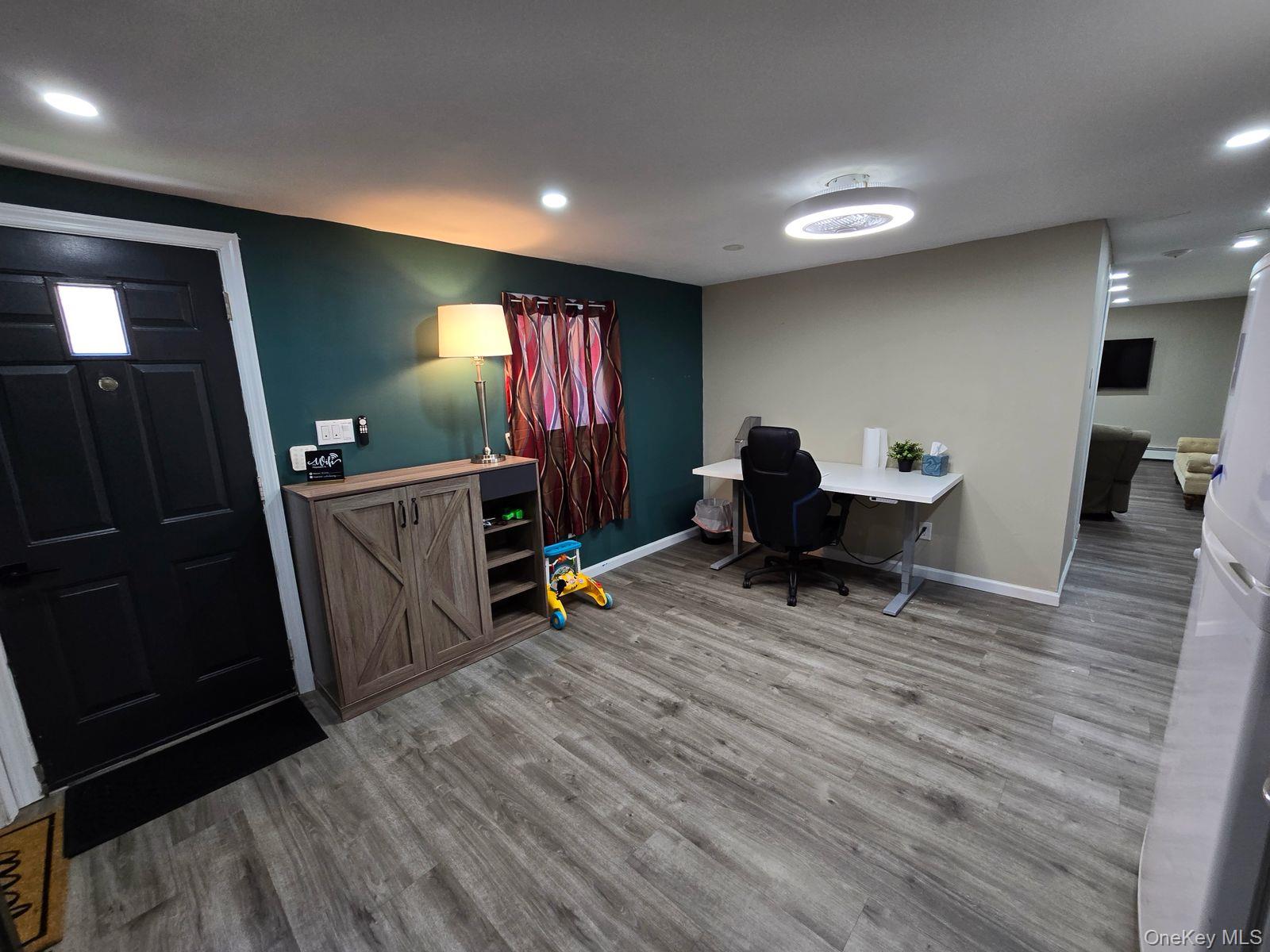 263 Village Avenue, Lynbrook, NY 11563