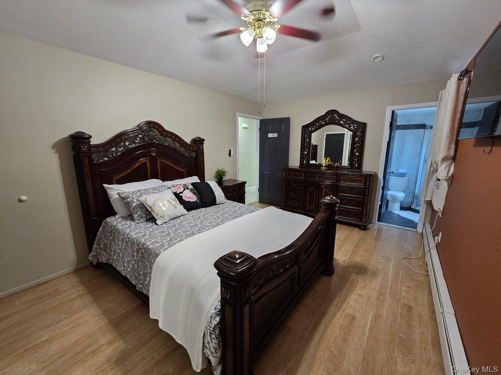 263 Village Avenue, Lynbrook, NY 11563