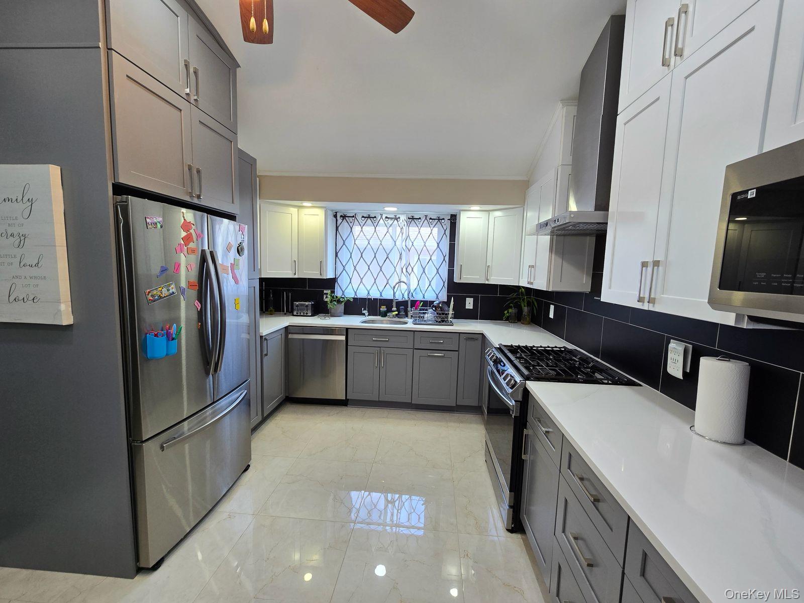 263 Village Avenue, Lynbrook, NY 11563