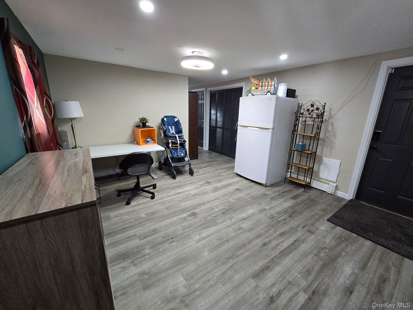 263 Village Avenue, Lynbrook, NY 11563