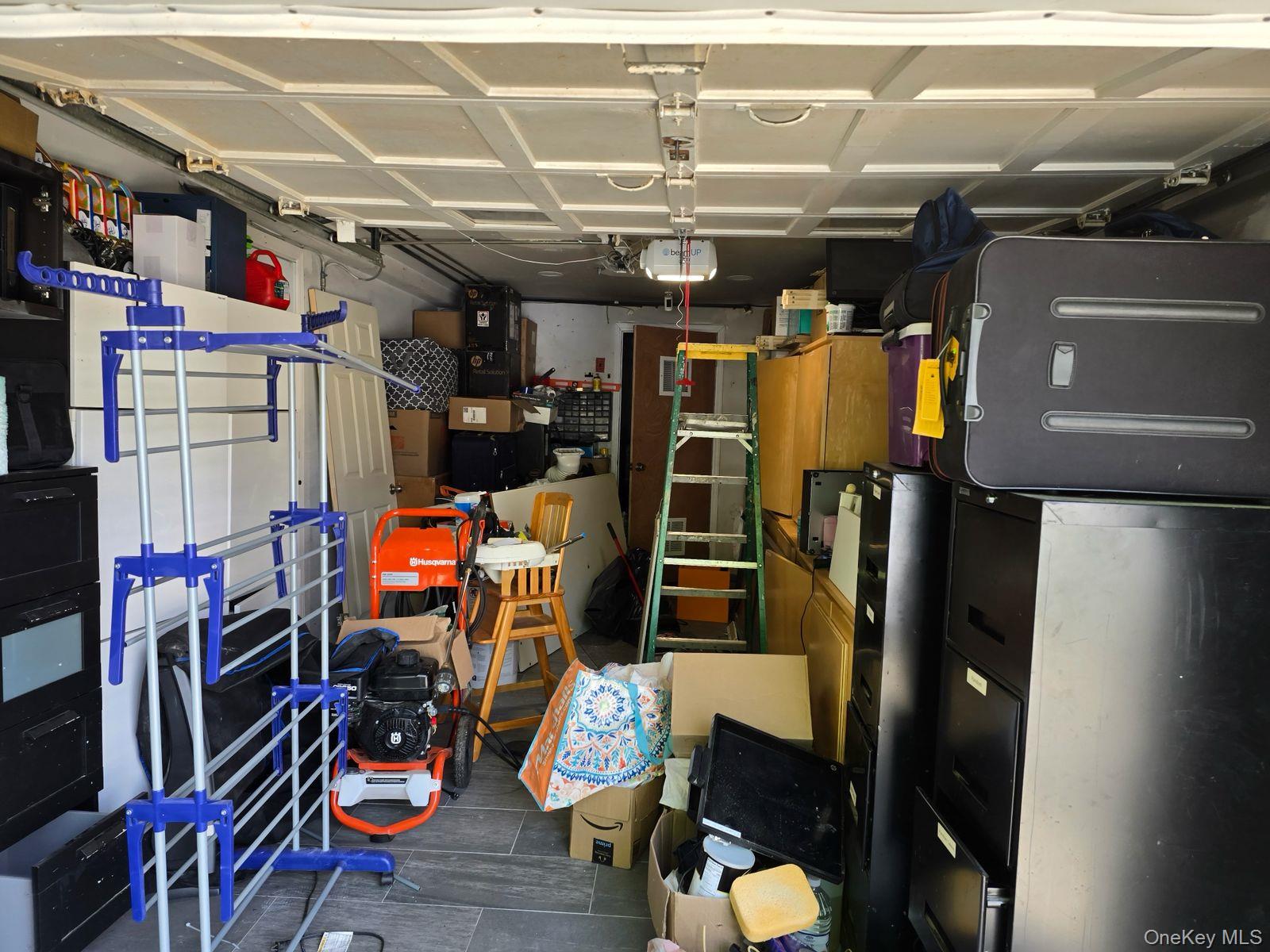 263 Village Avenue, Lynbrook, NY 11563