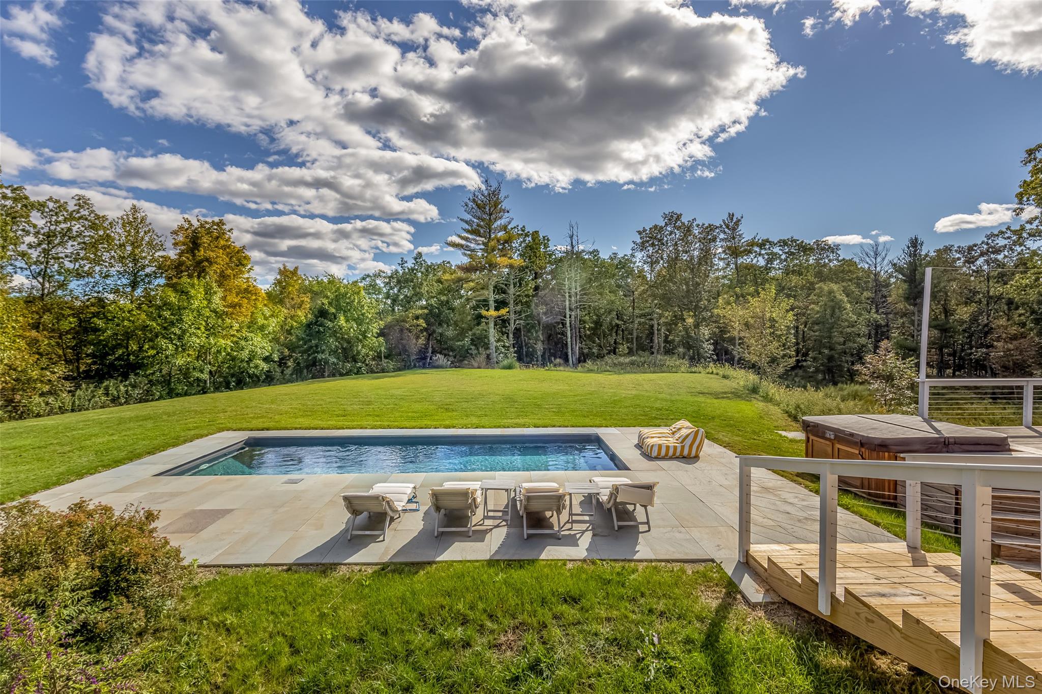 115 Band Camp Road, Saugerties, NY 12477