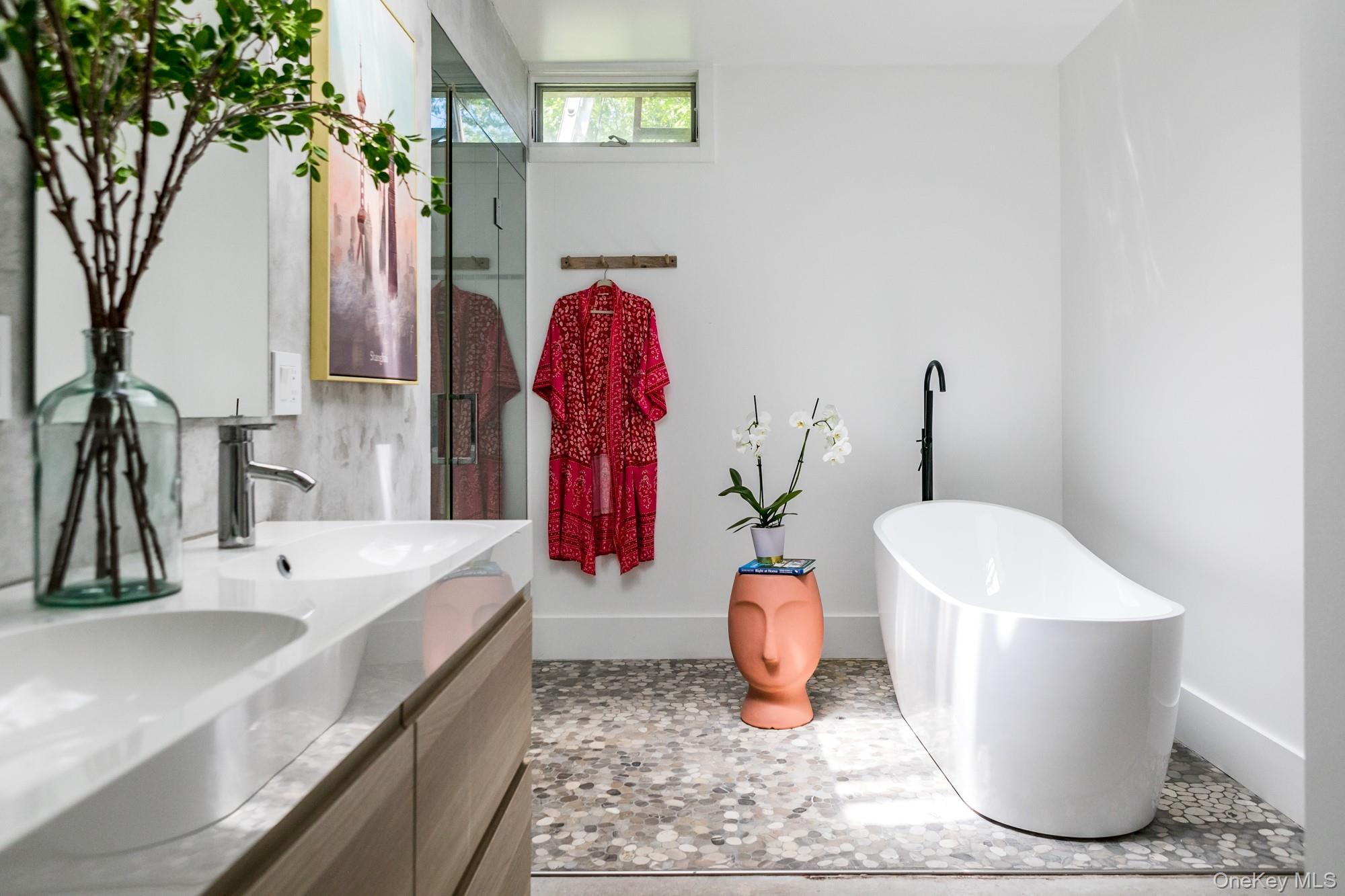 115 Band Camp Road, Saugerties, NY 12477