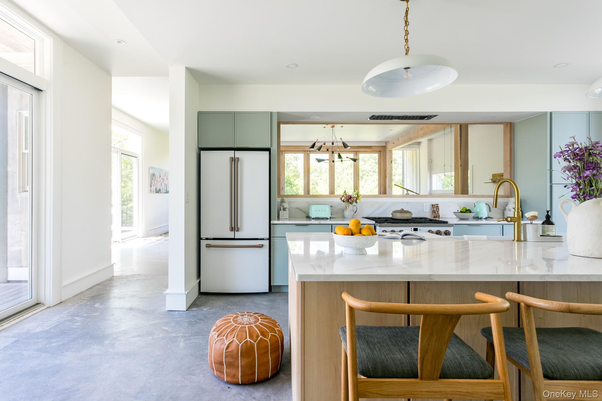 115 Band Camp Road, Saugerties, NY 12477