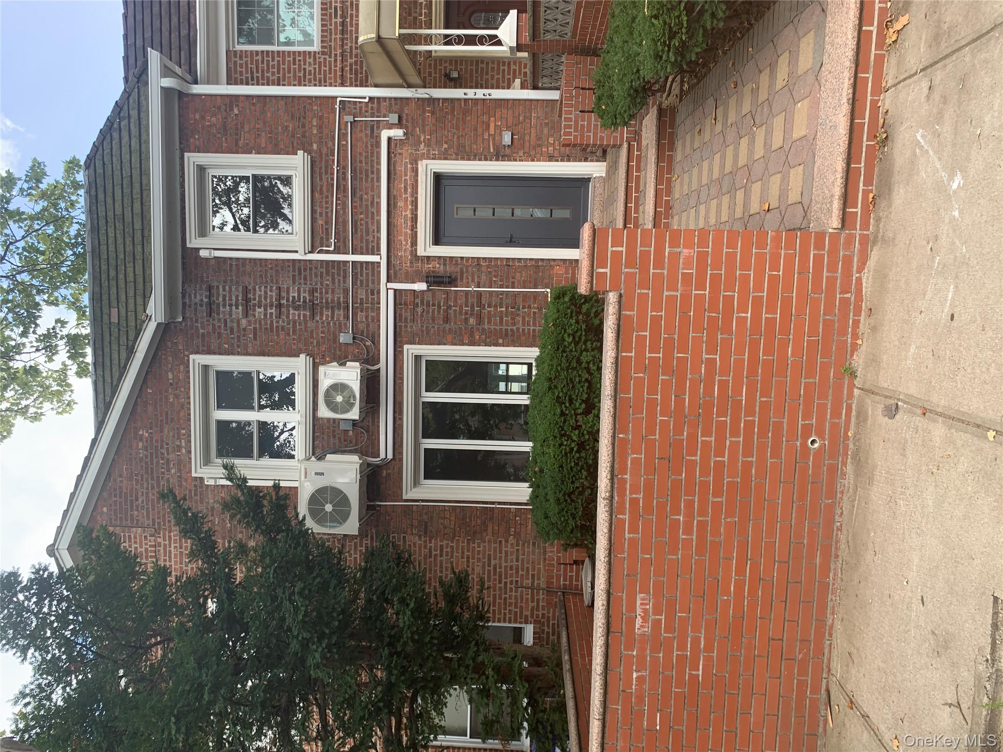 10841 64th Road # 190 ST, Forest Hills, NY 11375