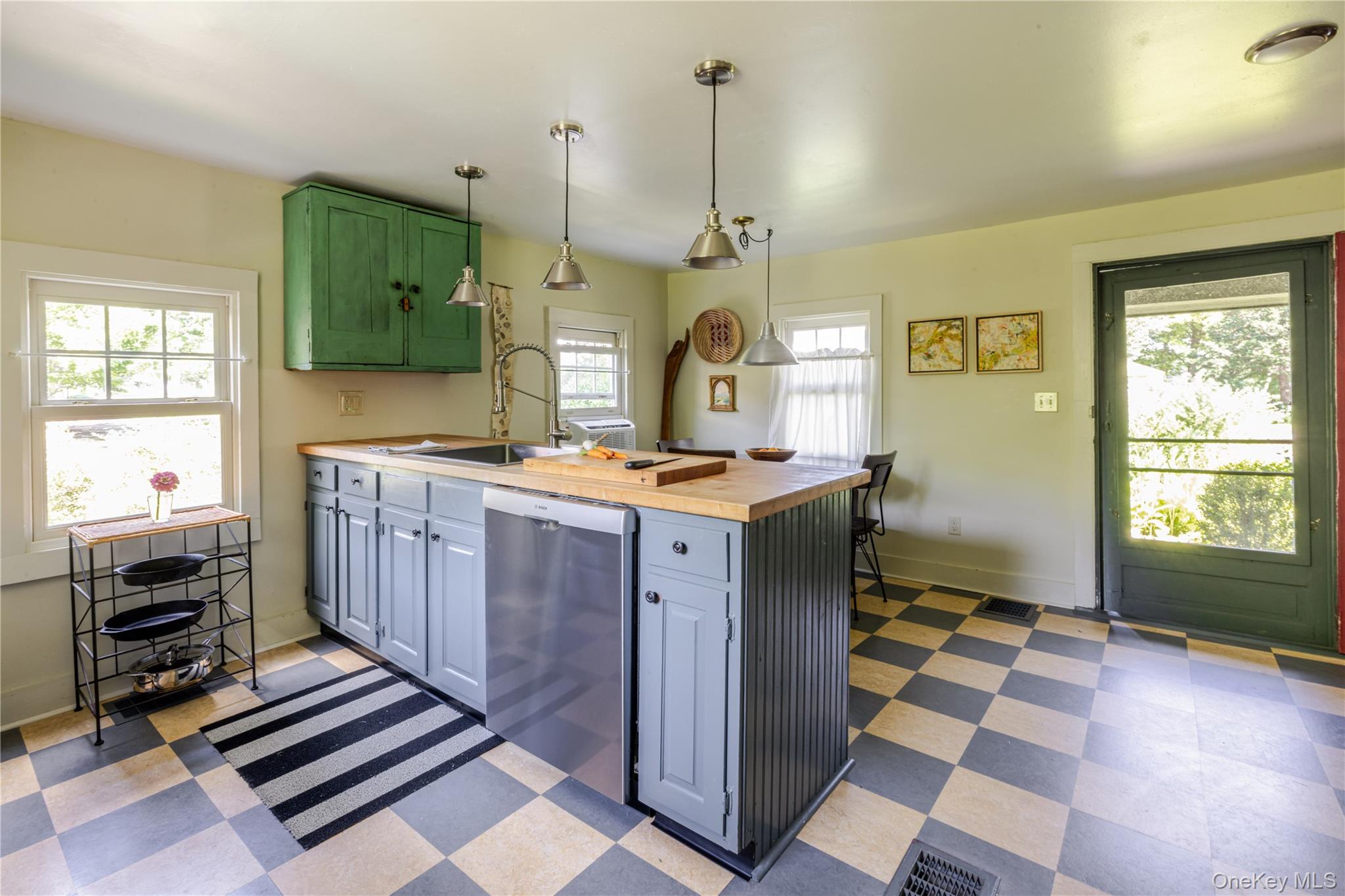 4253 State Route 203, Chatham, NY 12132