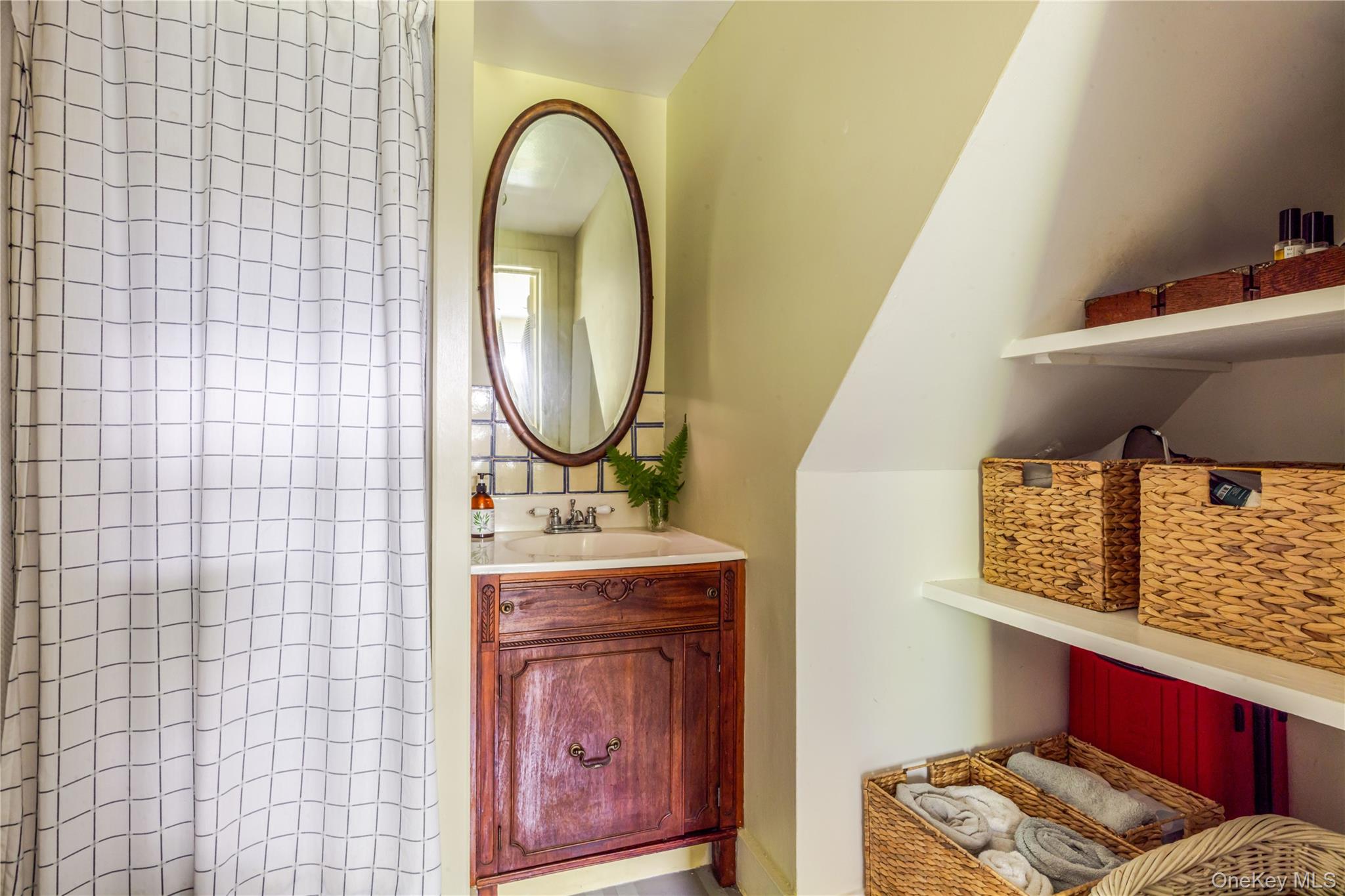 4253 State Route 203, Chatham, NY 12132