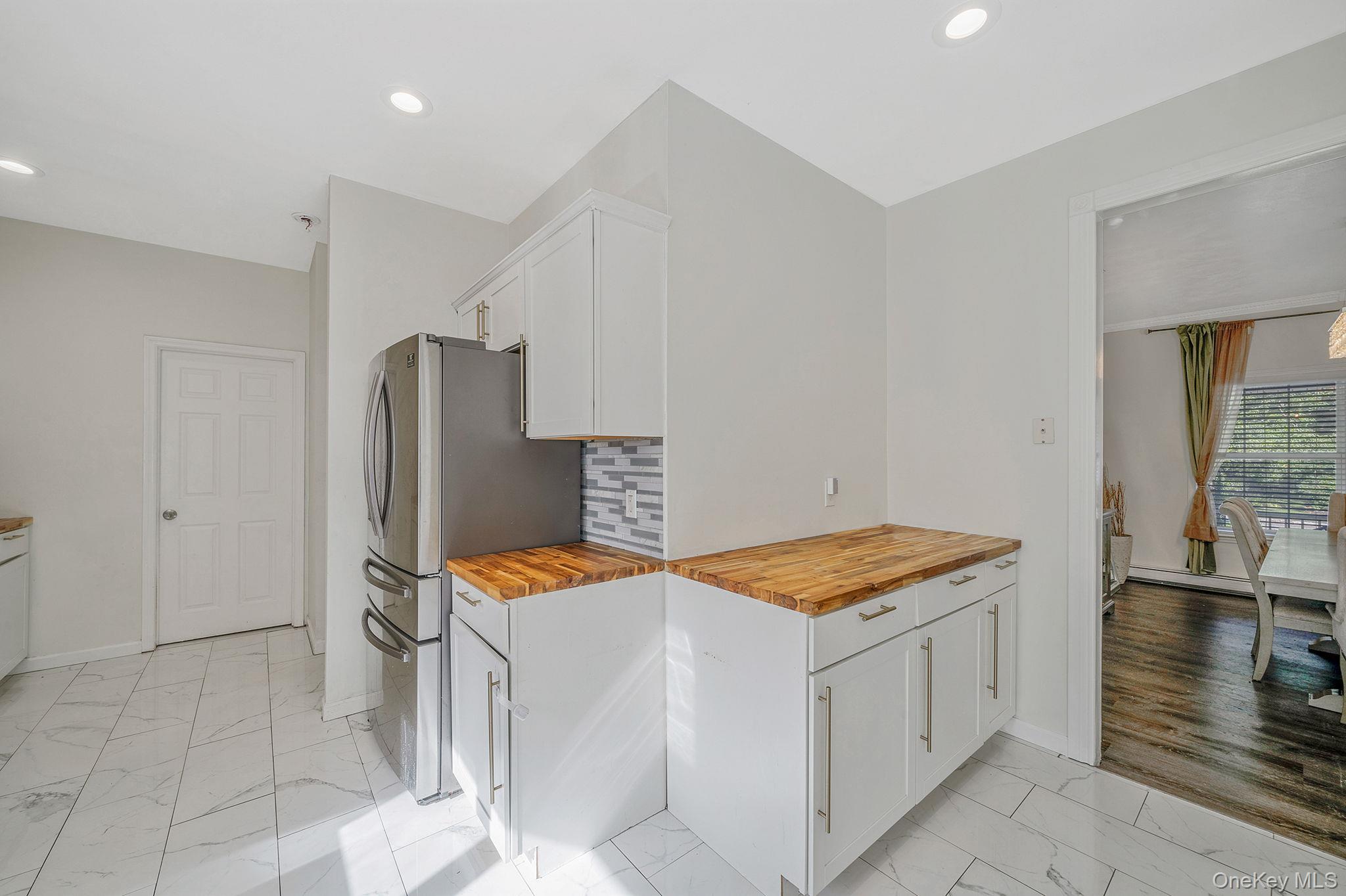 3 Embassy Road, Selden, NY 11784