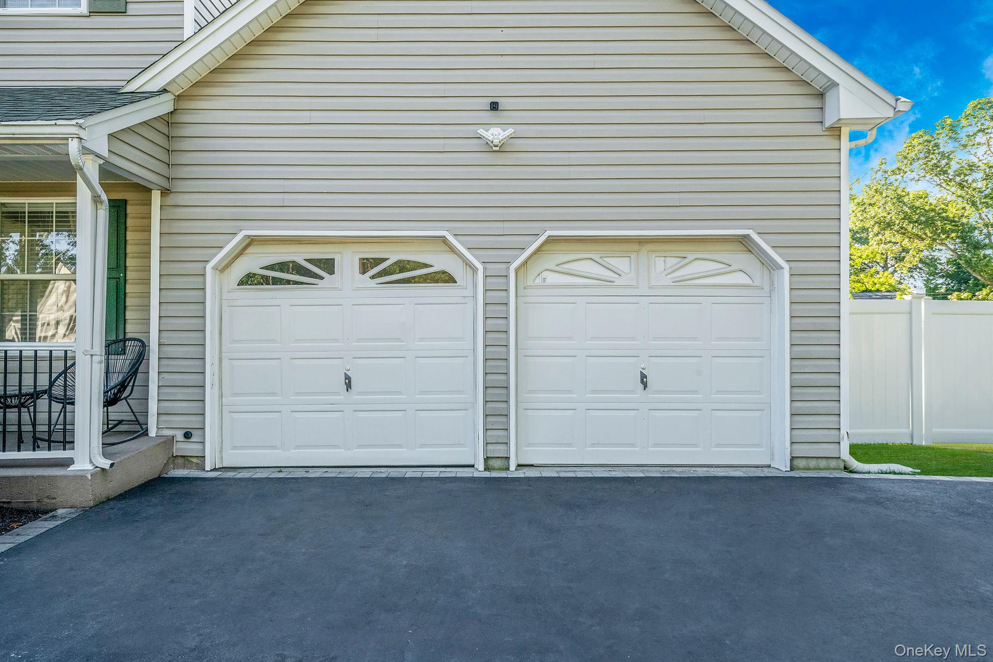 3 Embassy Road, Selden, NY 11784