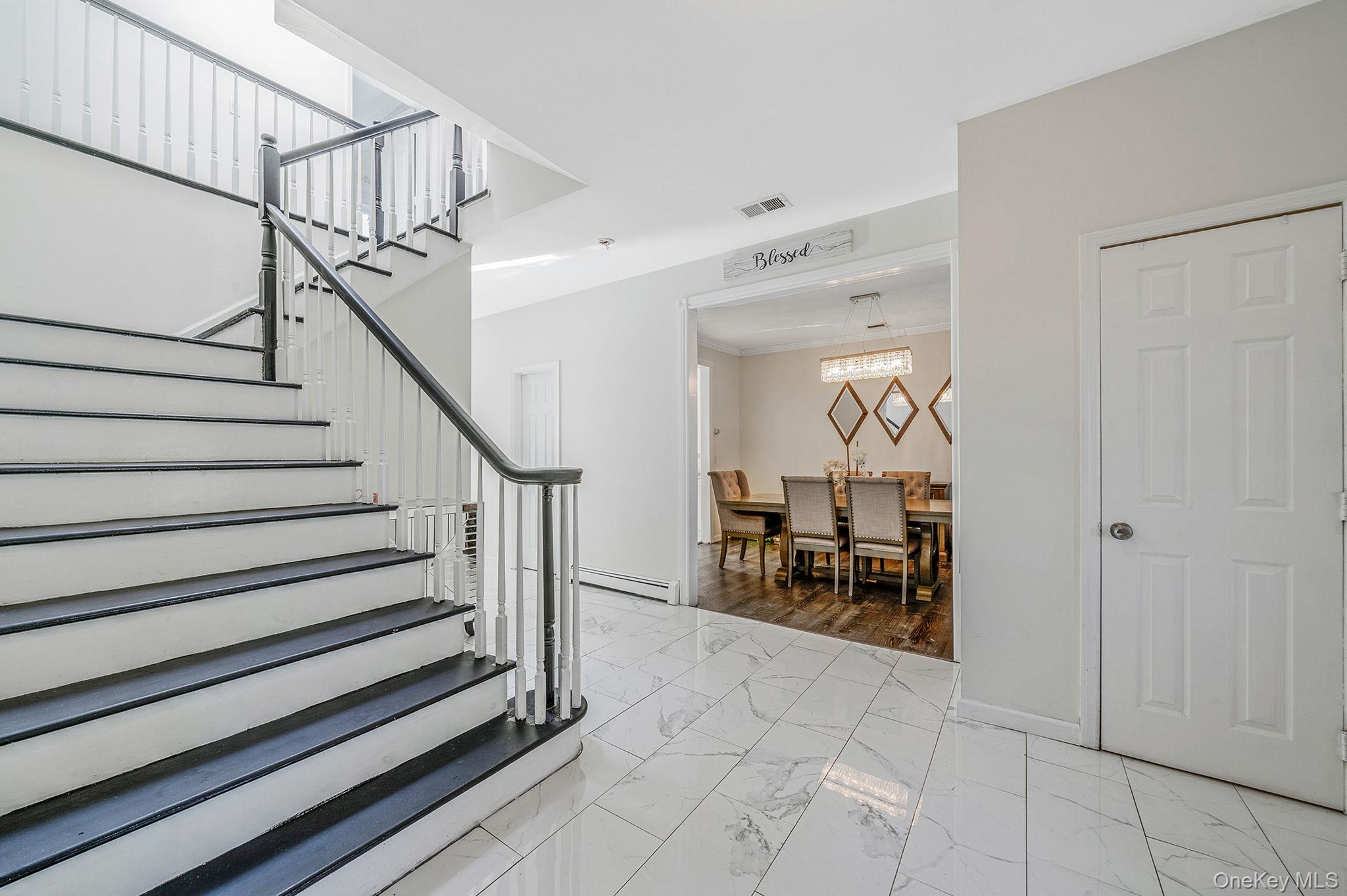 3 Embassy Road, Selden, NY 11784