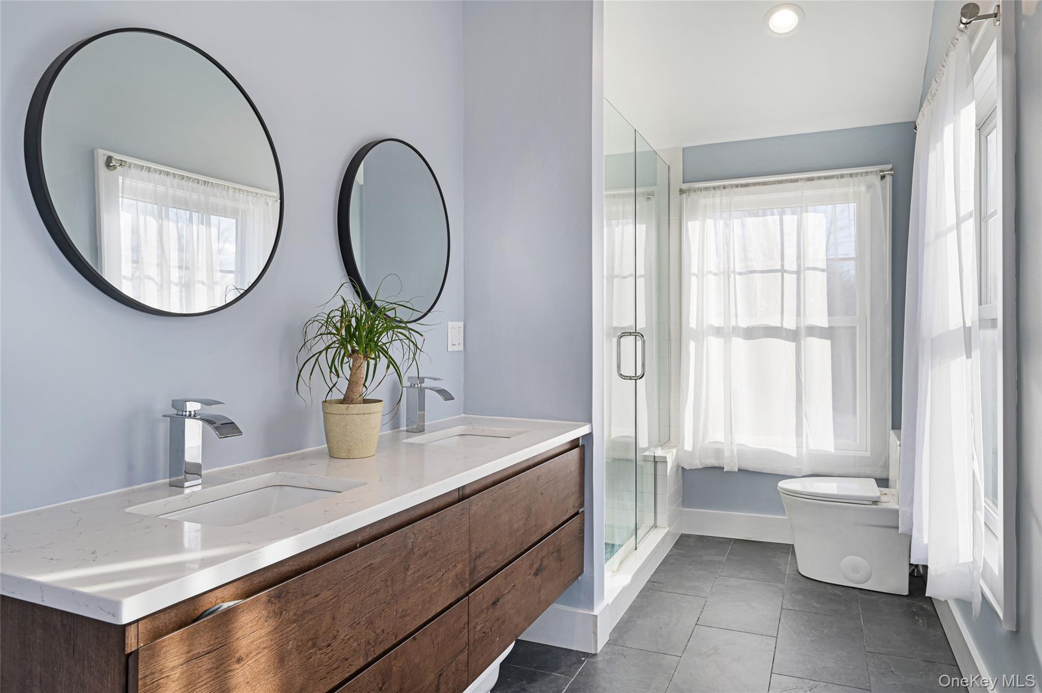 148 Montauk Highway, Westhampton, NY 11977