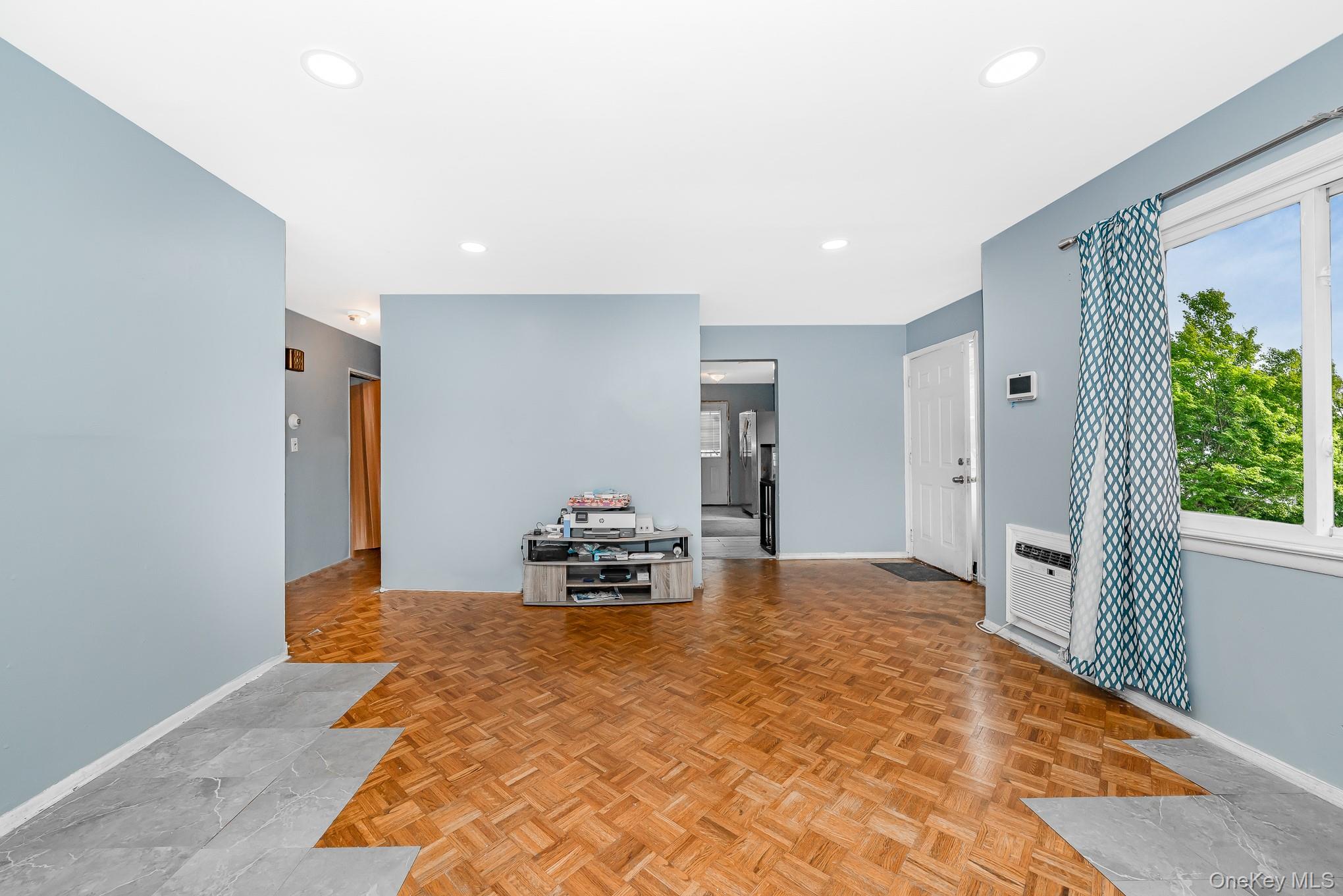 1038 Manor Lane, Bay Shore, NY 11706