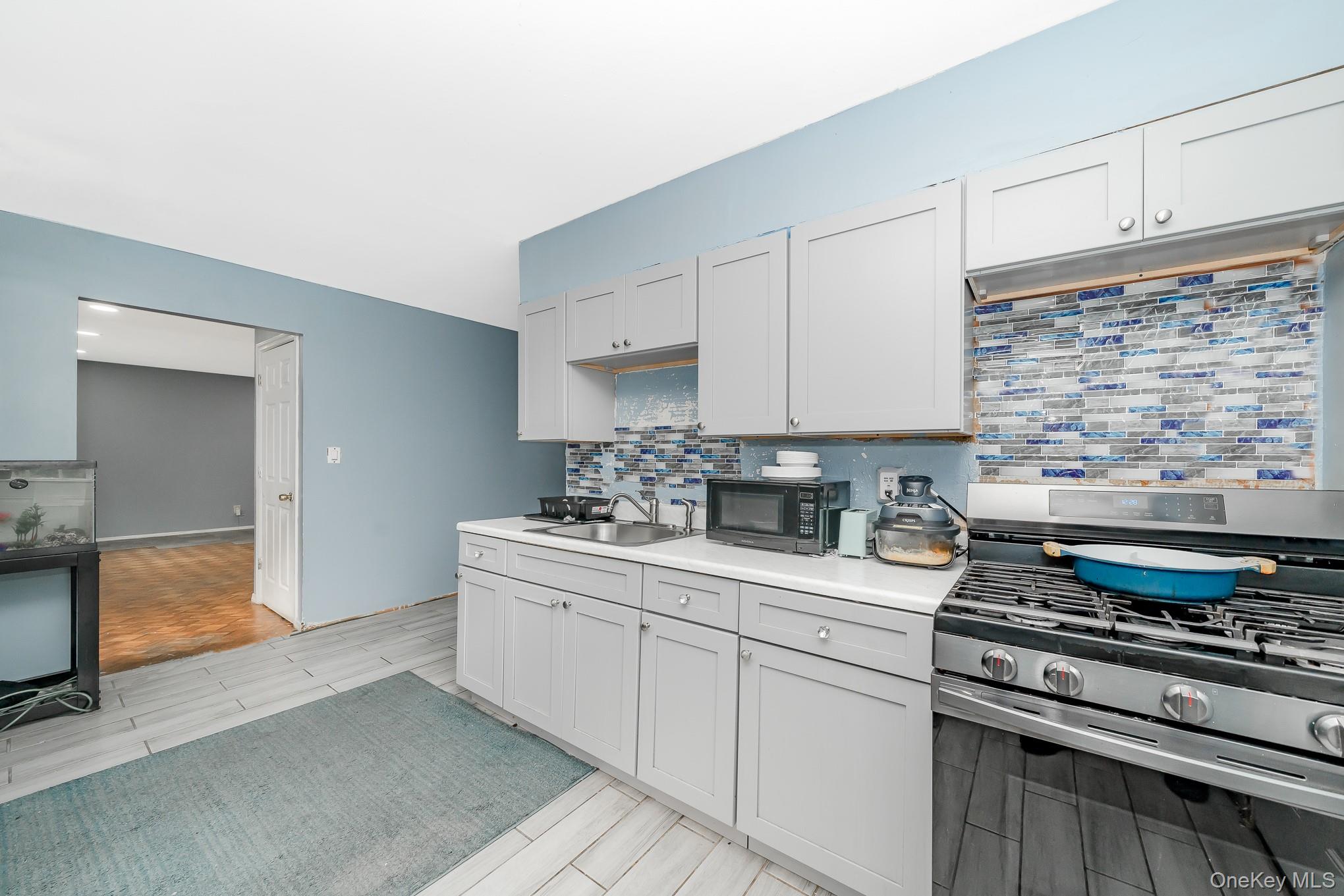 1038 Manor Lane, Bay Shore, NY 11706