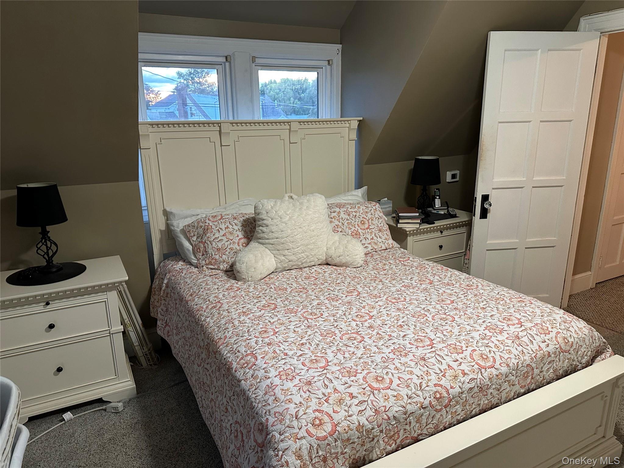 115 Halsey Avenue, Hicksville, NY 11801