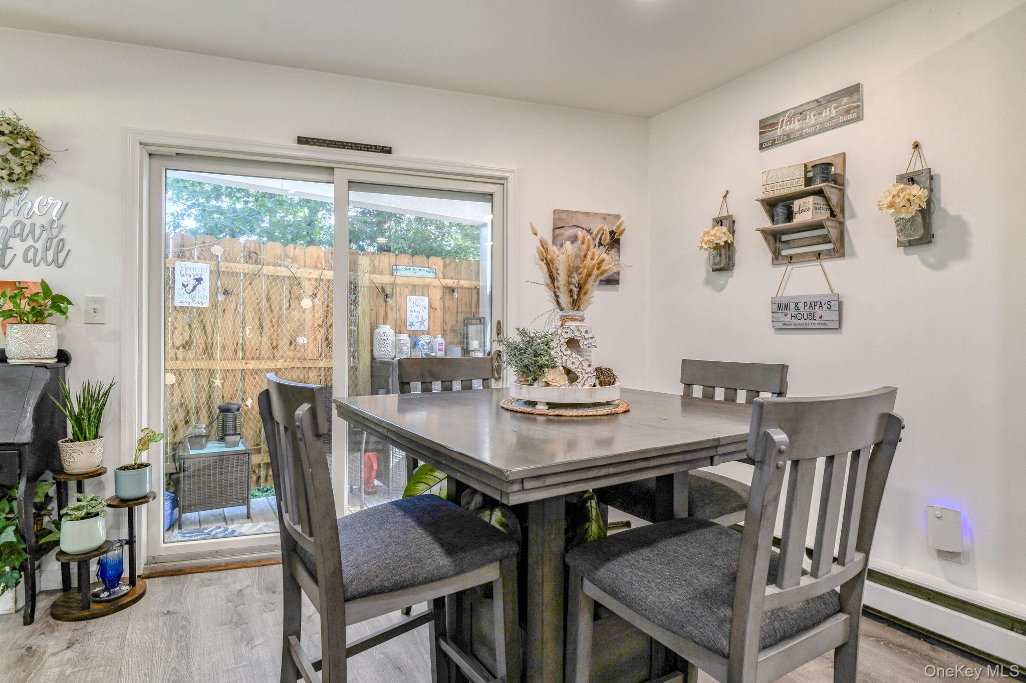 17 Pine Court, Middletown, NY 10941