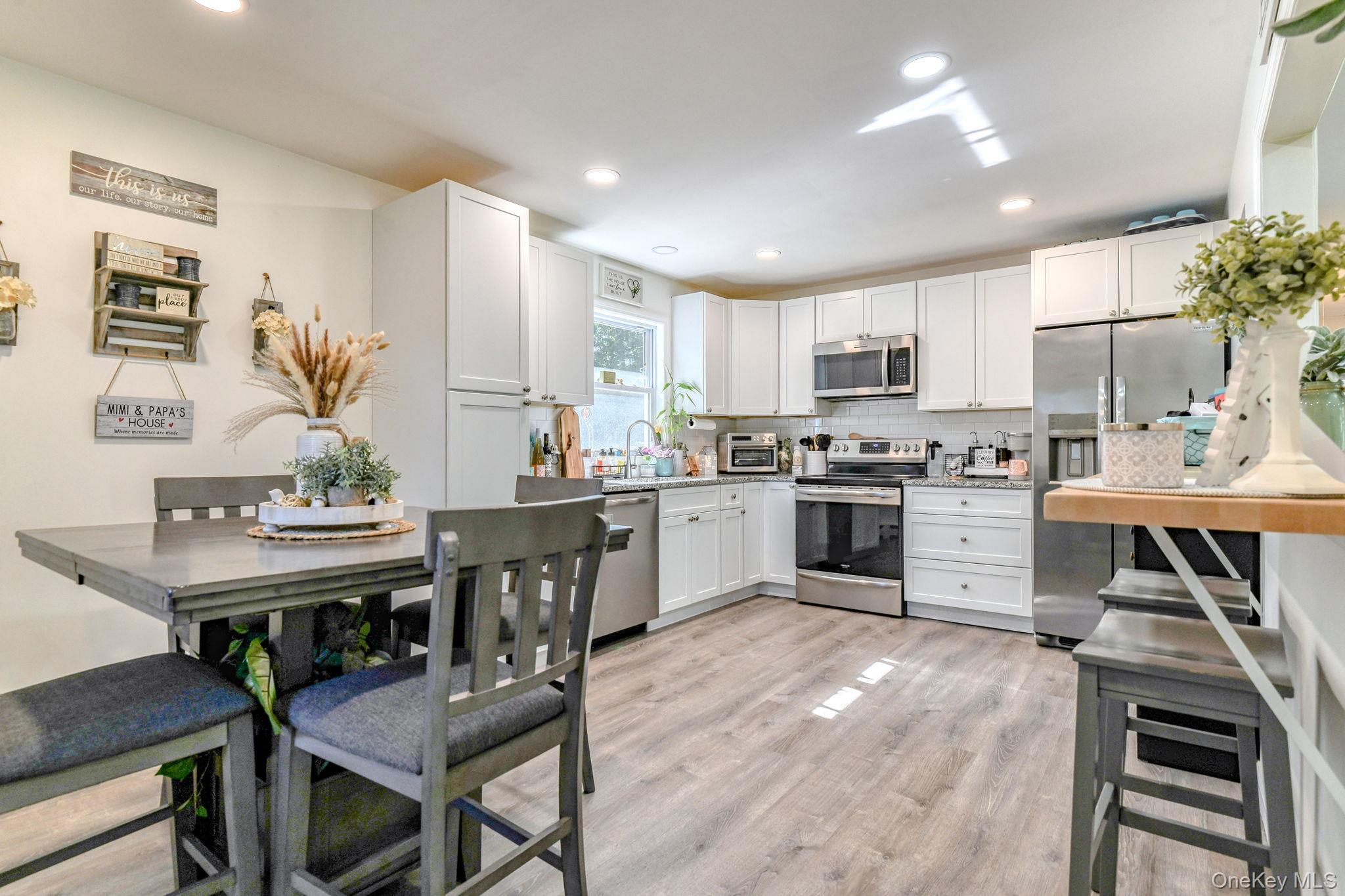 17 Pine Court, Middletown, NY 10941