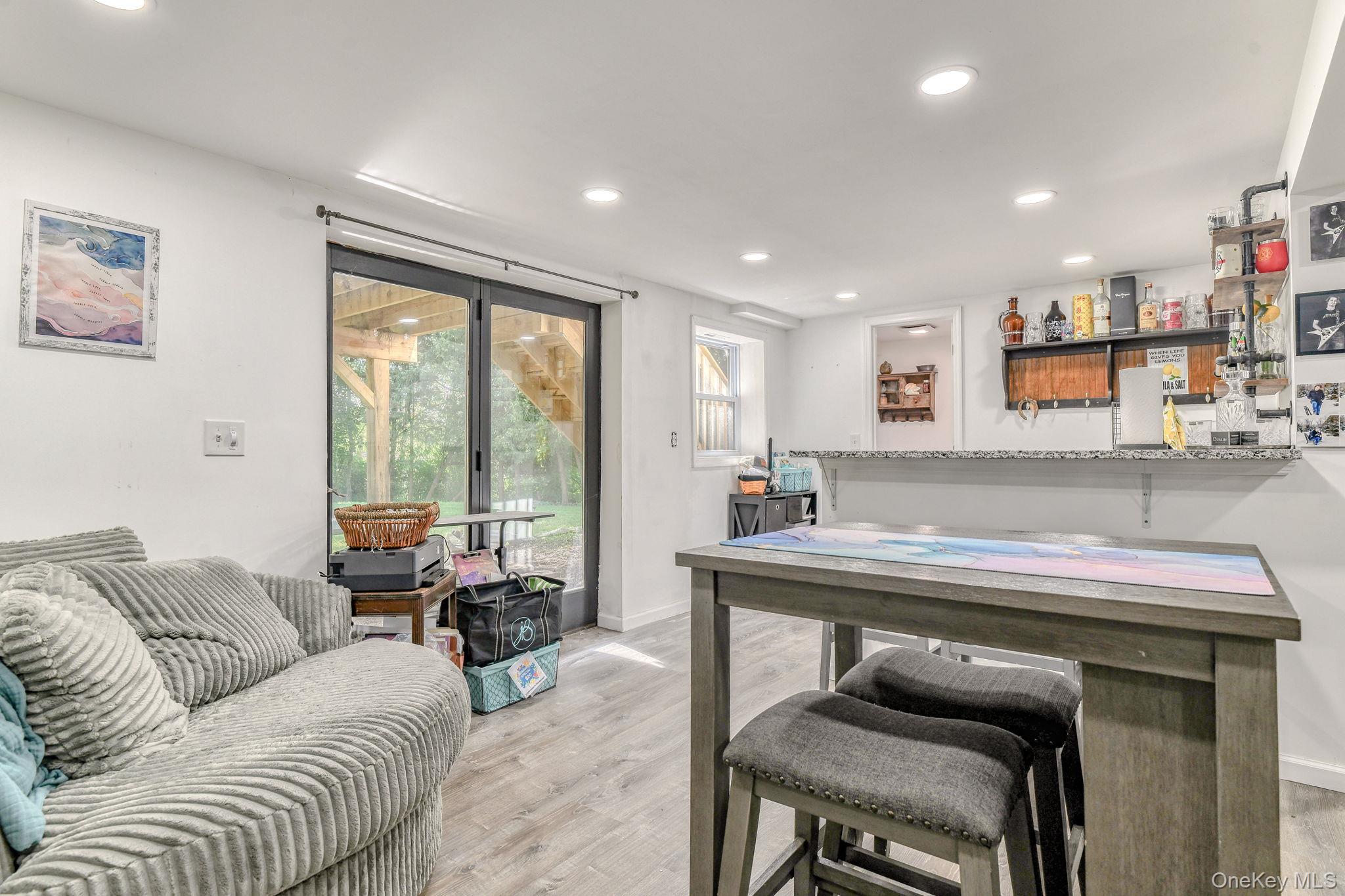 17 Pine Court, Middletown, NY 10941