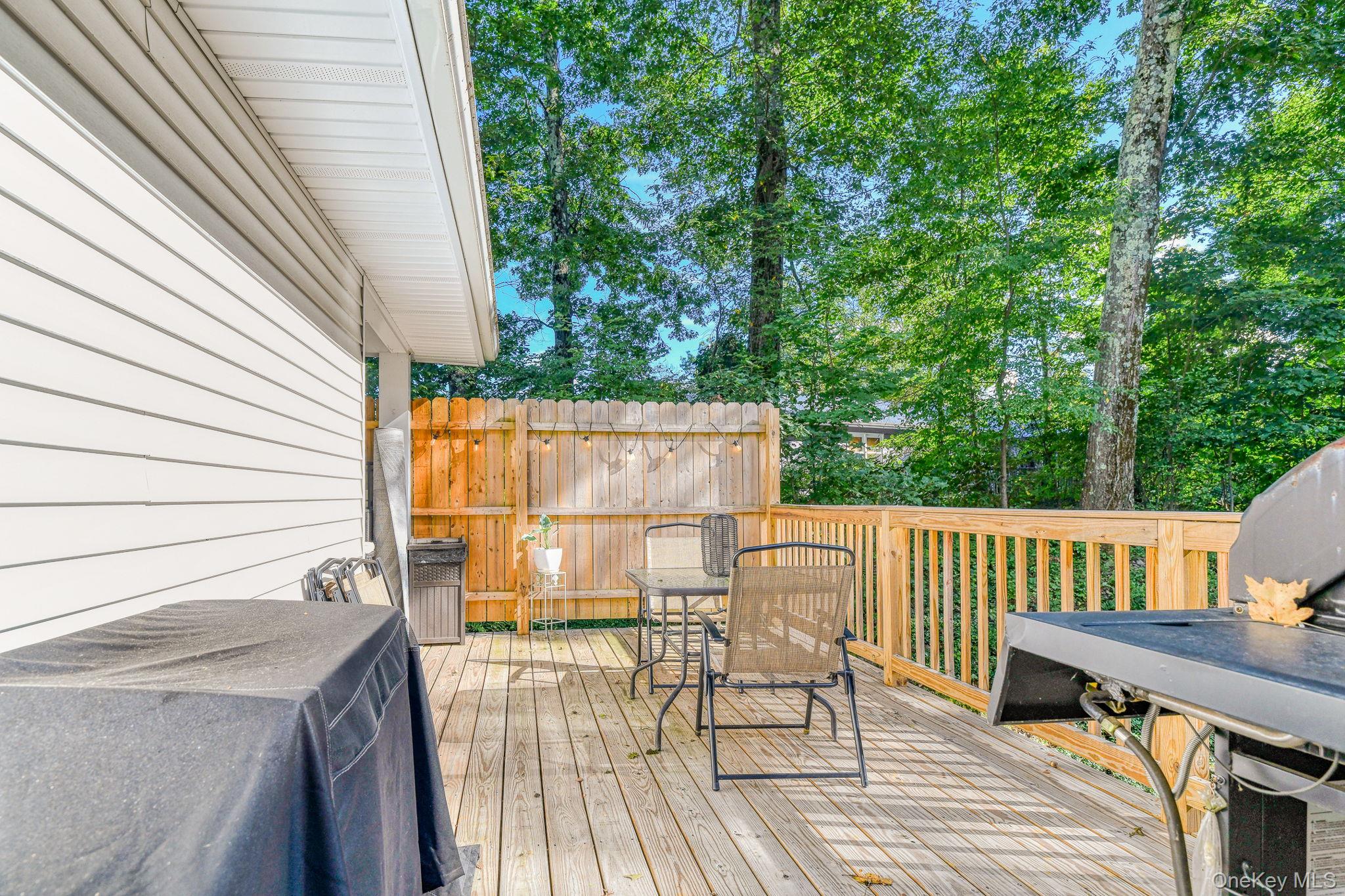 17 Pine Court, Middletown, NY 10941