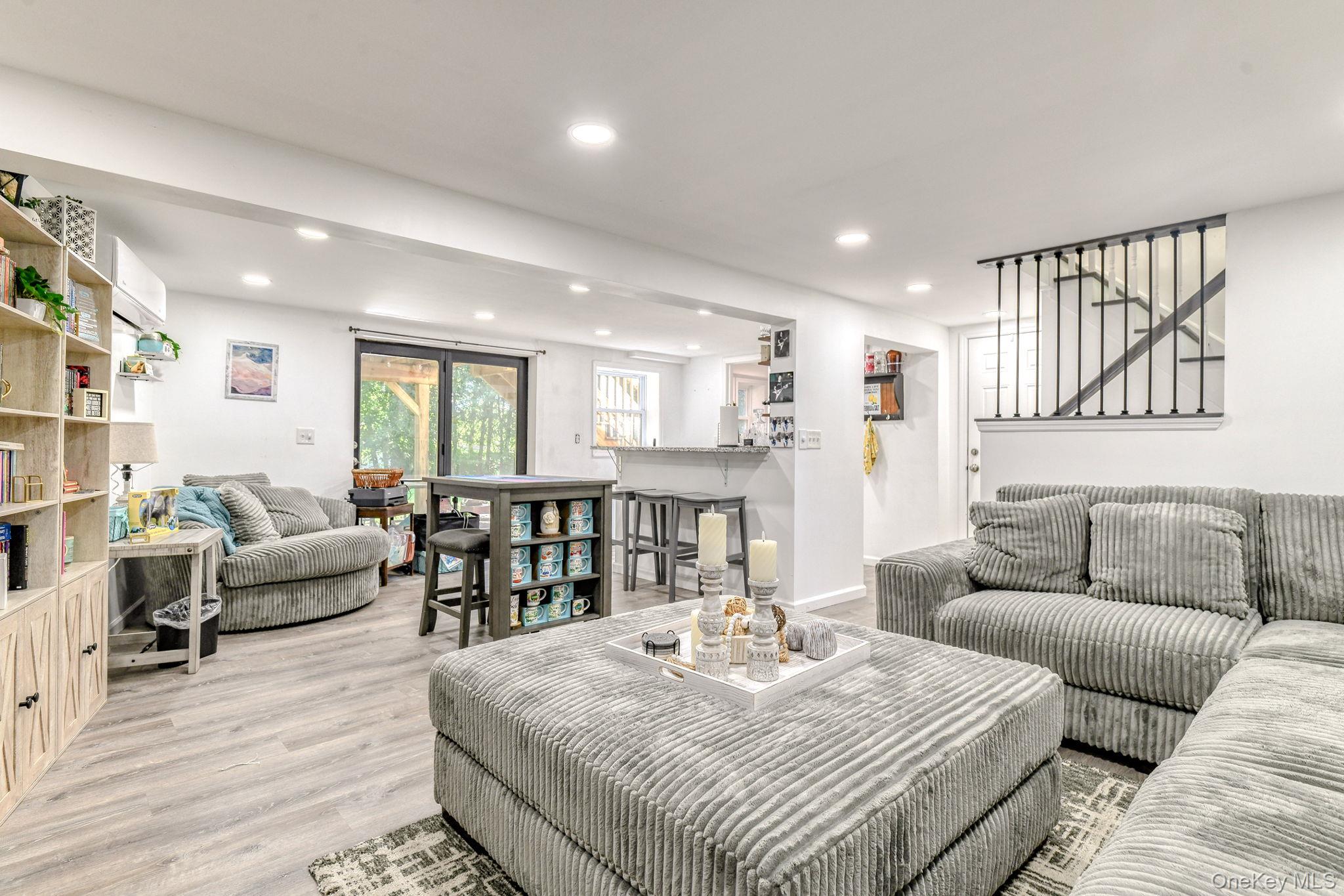 17 Pine Court, Middletown, NY 10941