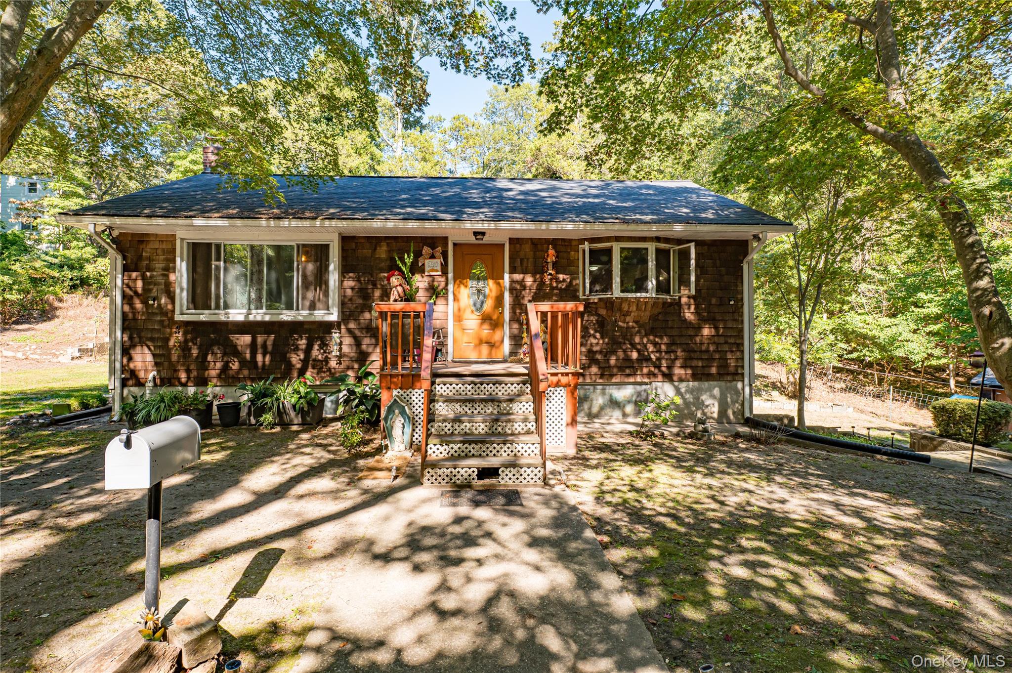 53 Dryad Road, Rocky Point, NY 11778