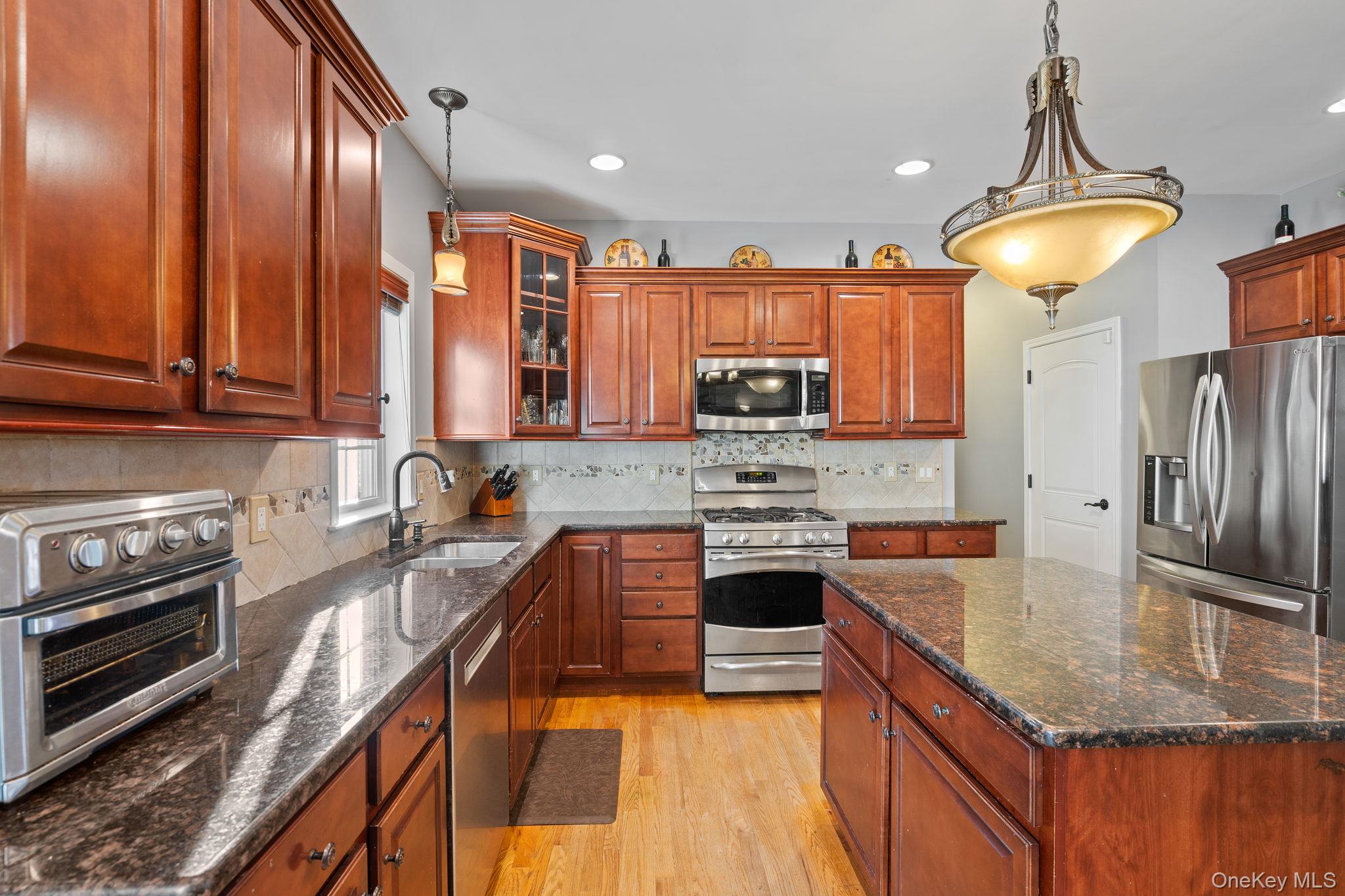 4 Makan Road, Monroe, NY 10950