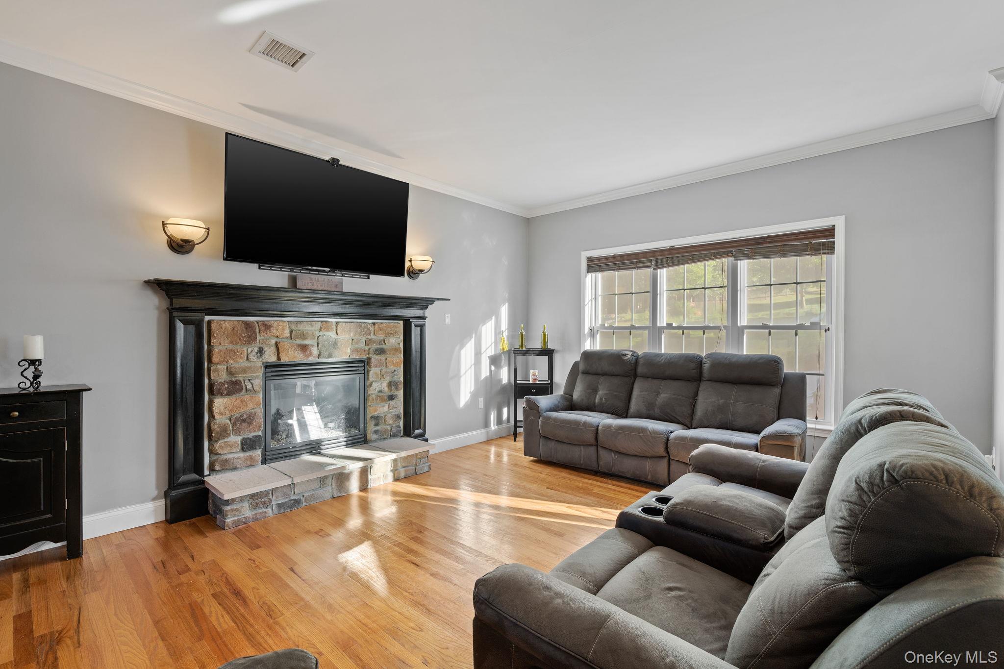 4 Makan Road, Monroe, NY 10950