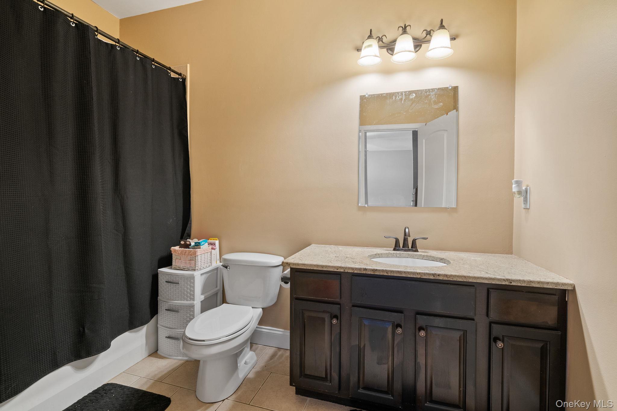 4 Makan Road, Monroe, NY 10950