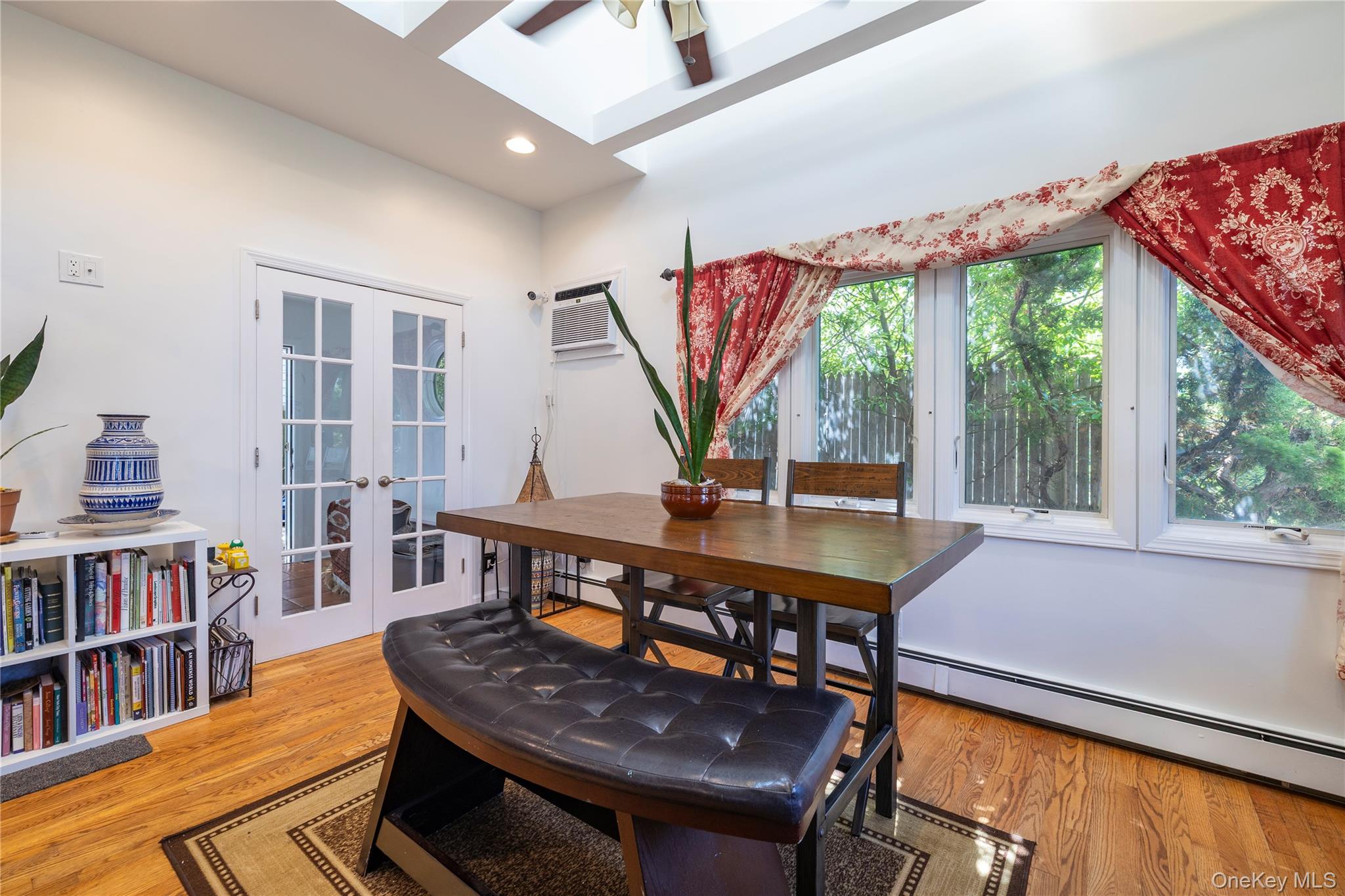 134 Cleveland Avenue, Long Beach, NY 11561