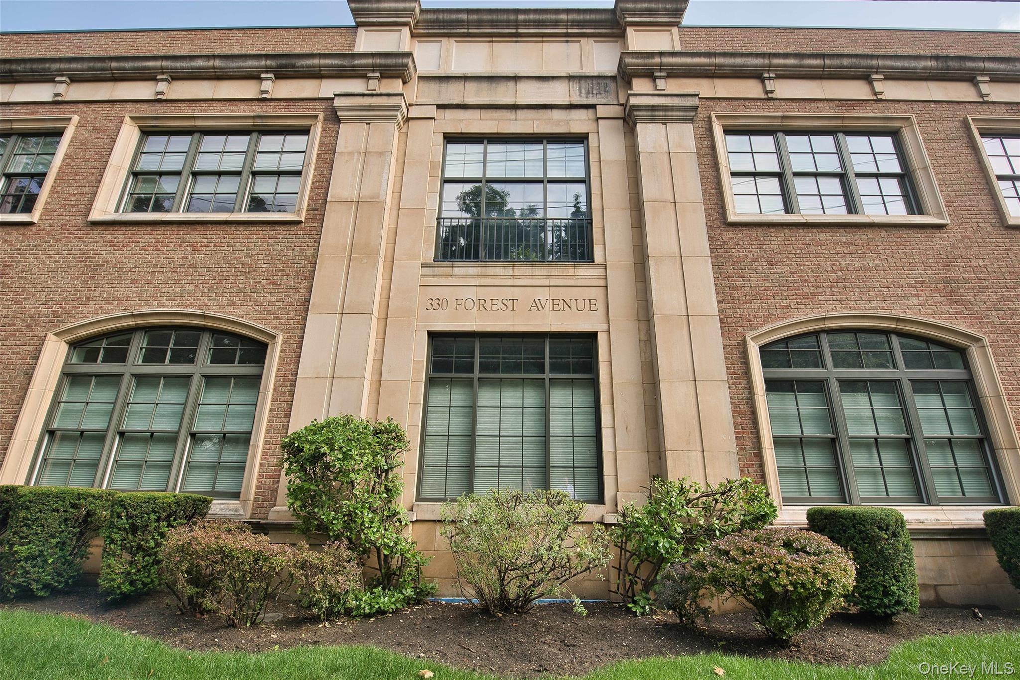 330 Forest Avenue # 201, Locust Valley, NY 11560